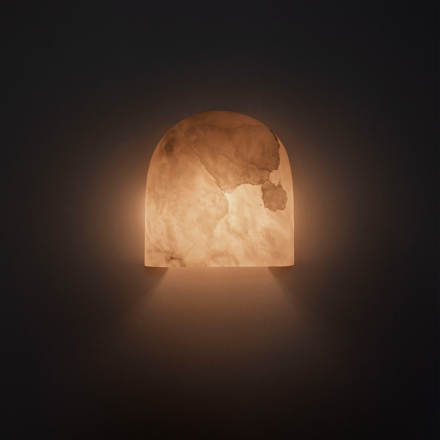 Wandlamp alabaster TAYGETA met matte afwerking