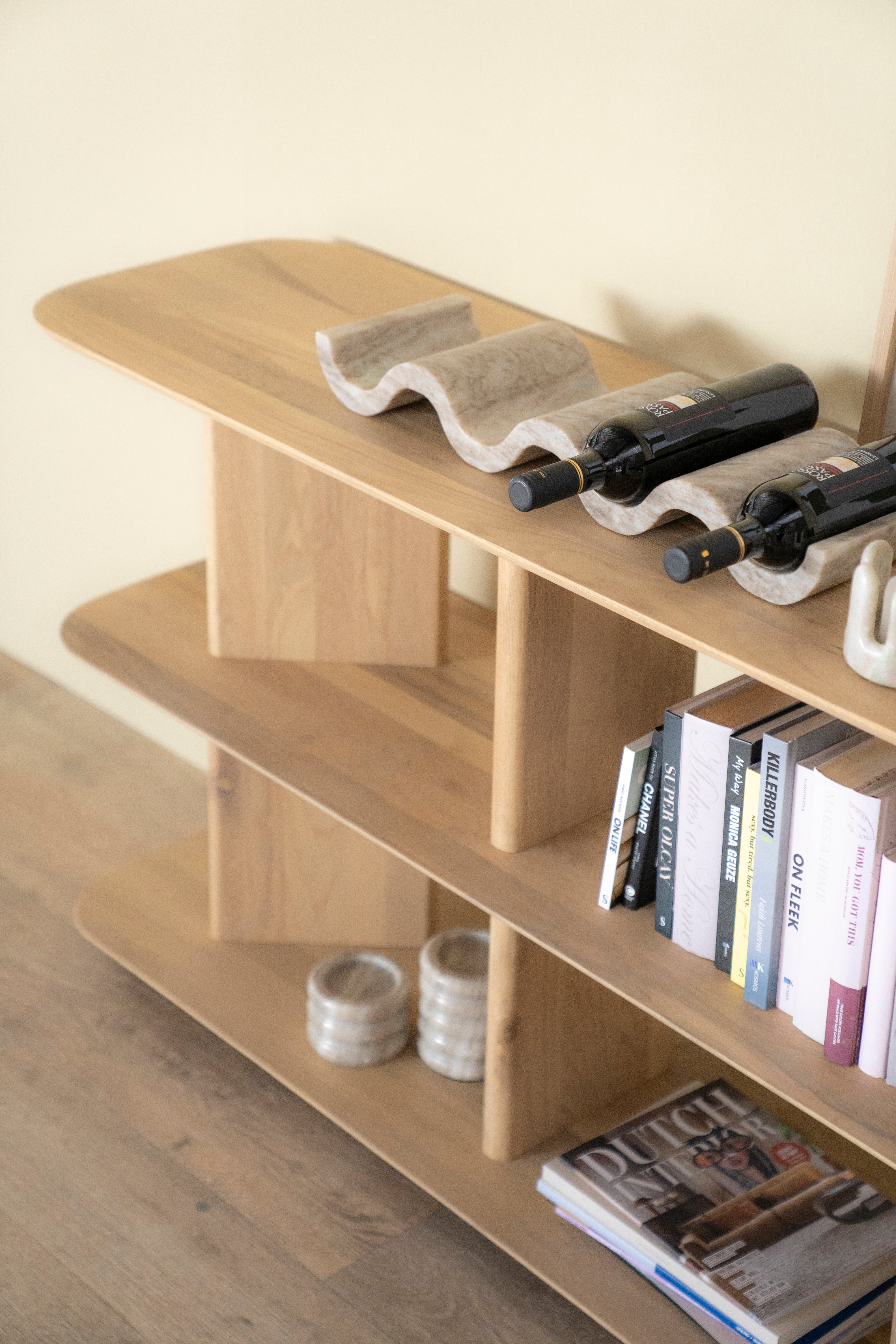 Niedriger Regal TY aus Eichenholz