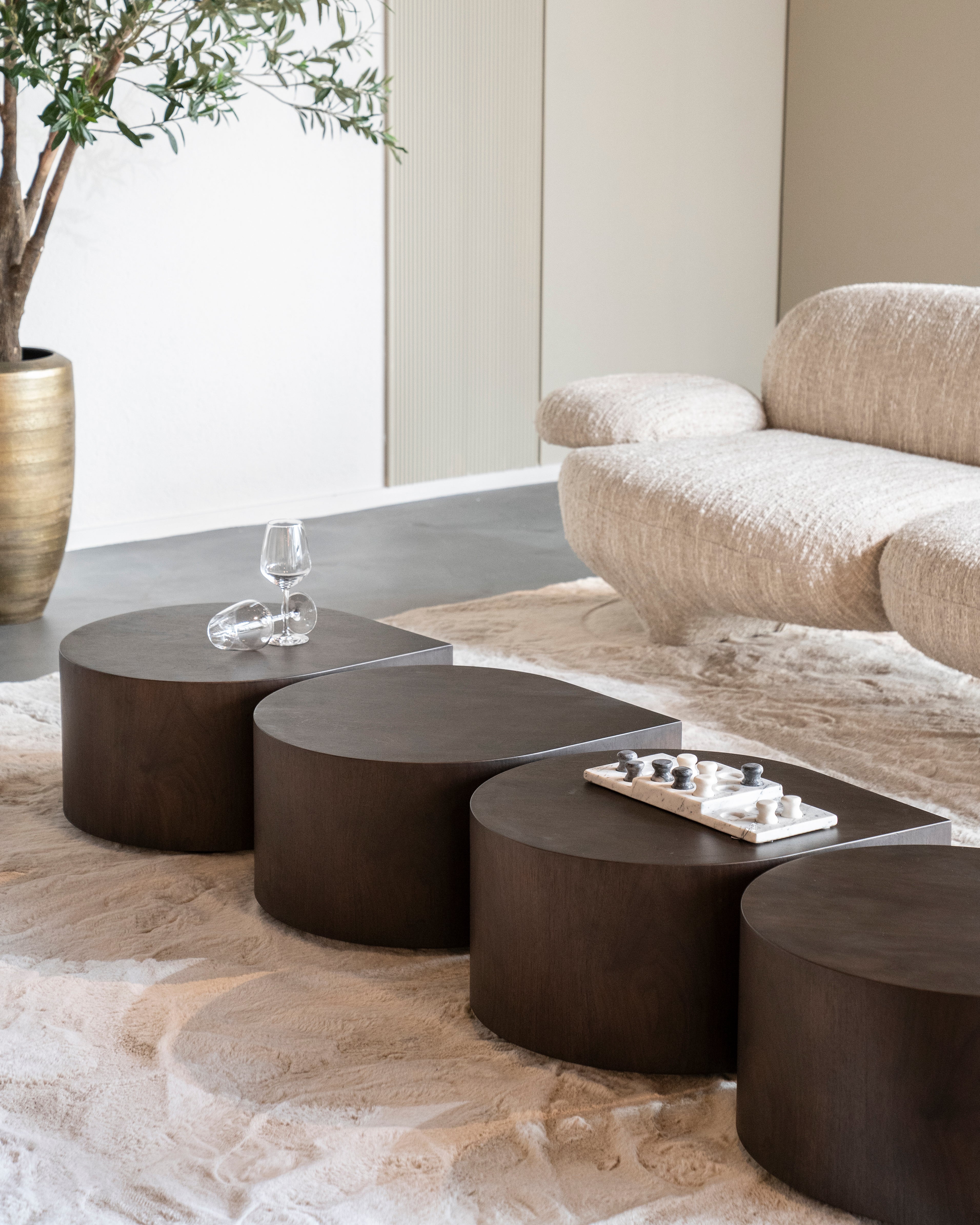 JULES donkere notenhouten salontafel