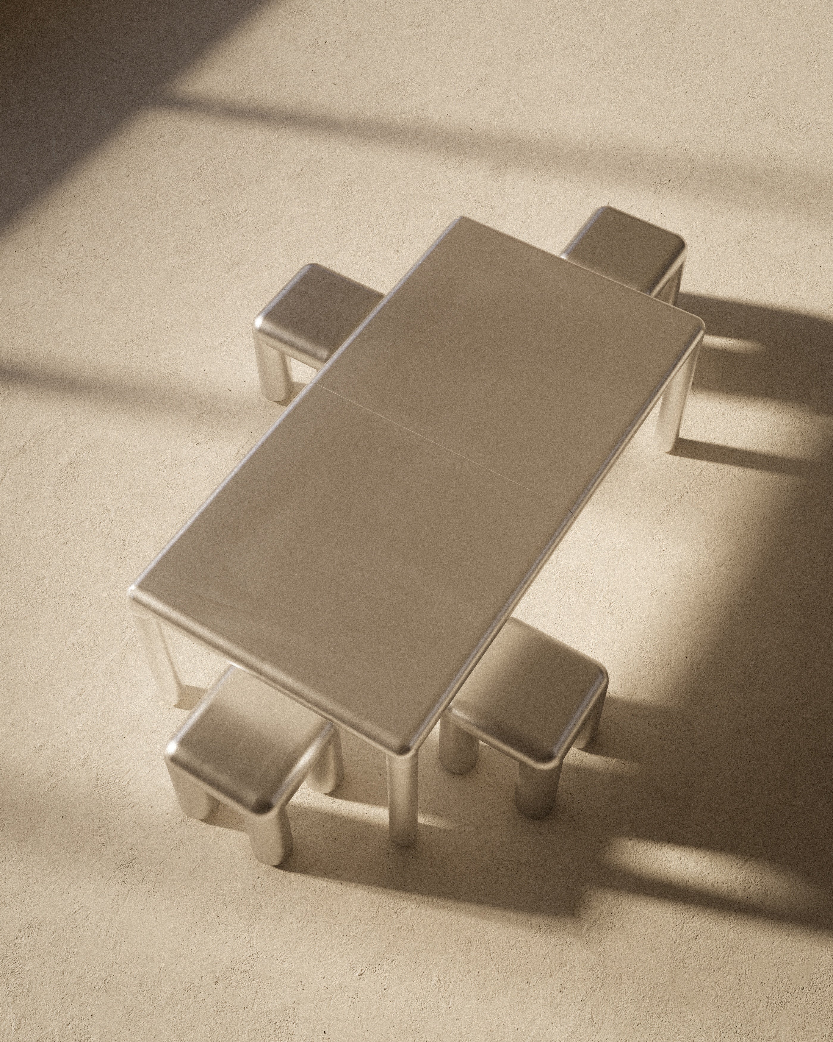 CUBIO aluminum table