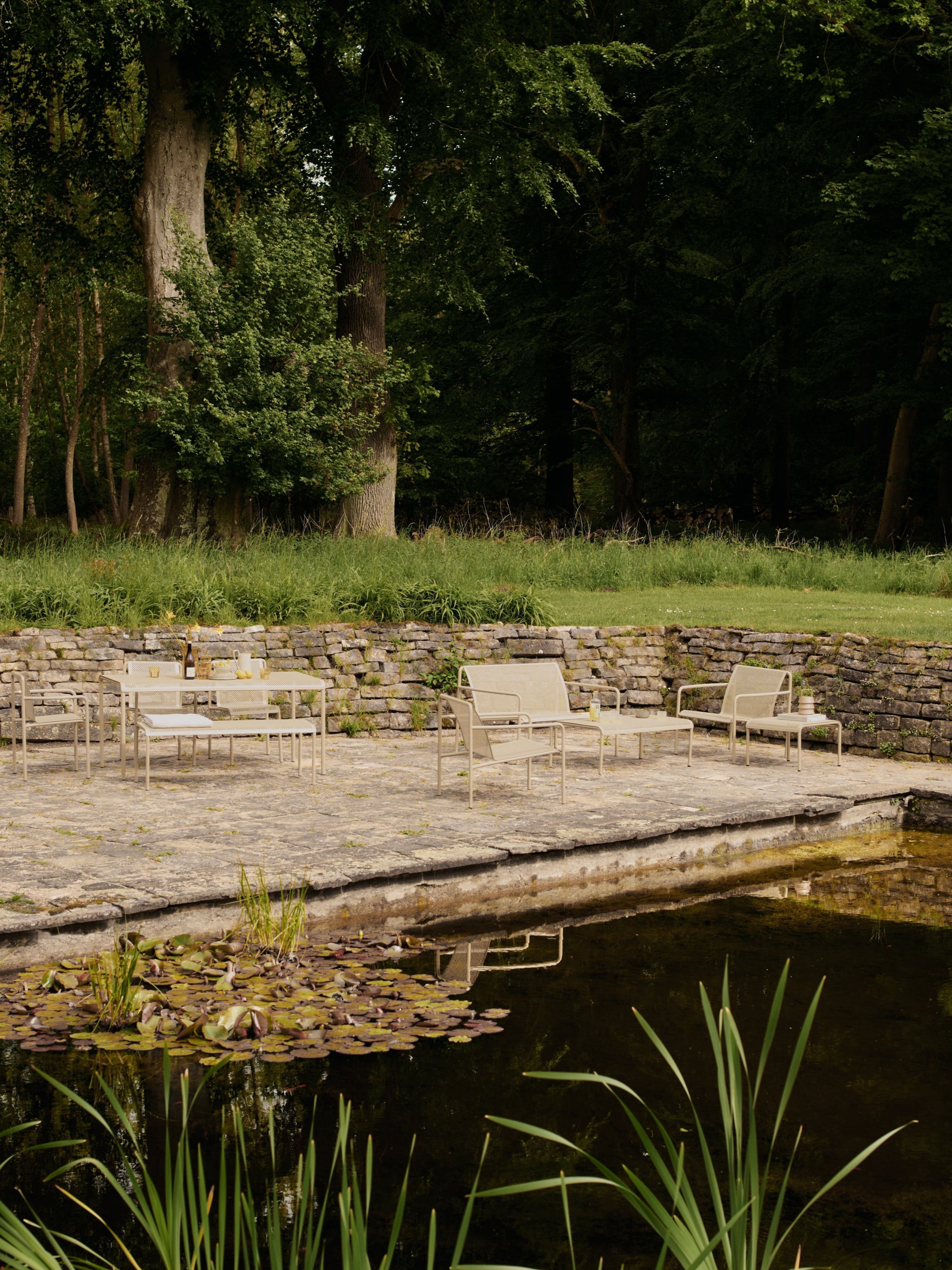 DAPPLE Beige Square Table