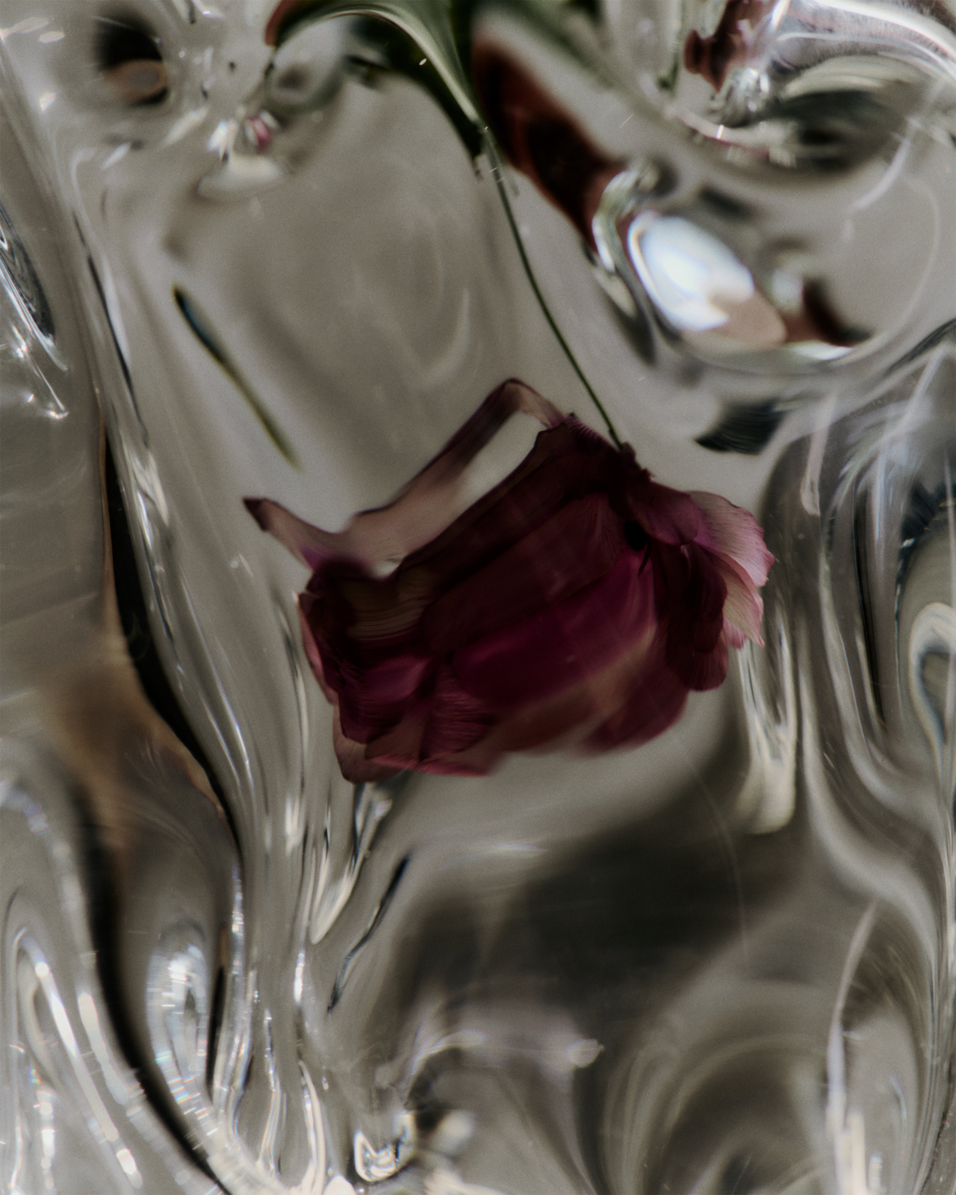 VIRELLE Vase aus mundgeblasenem Glas