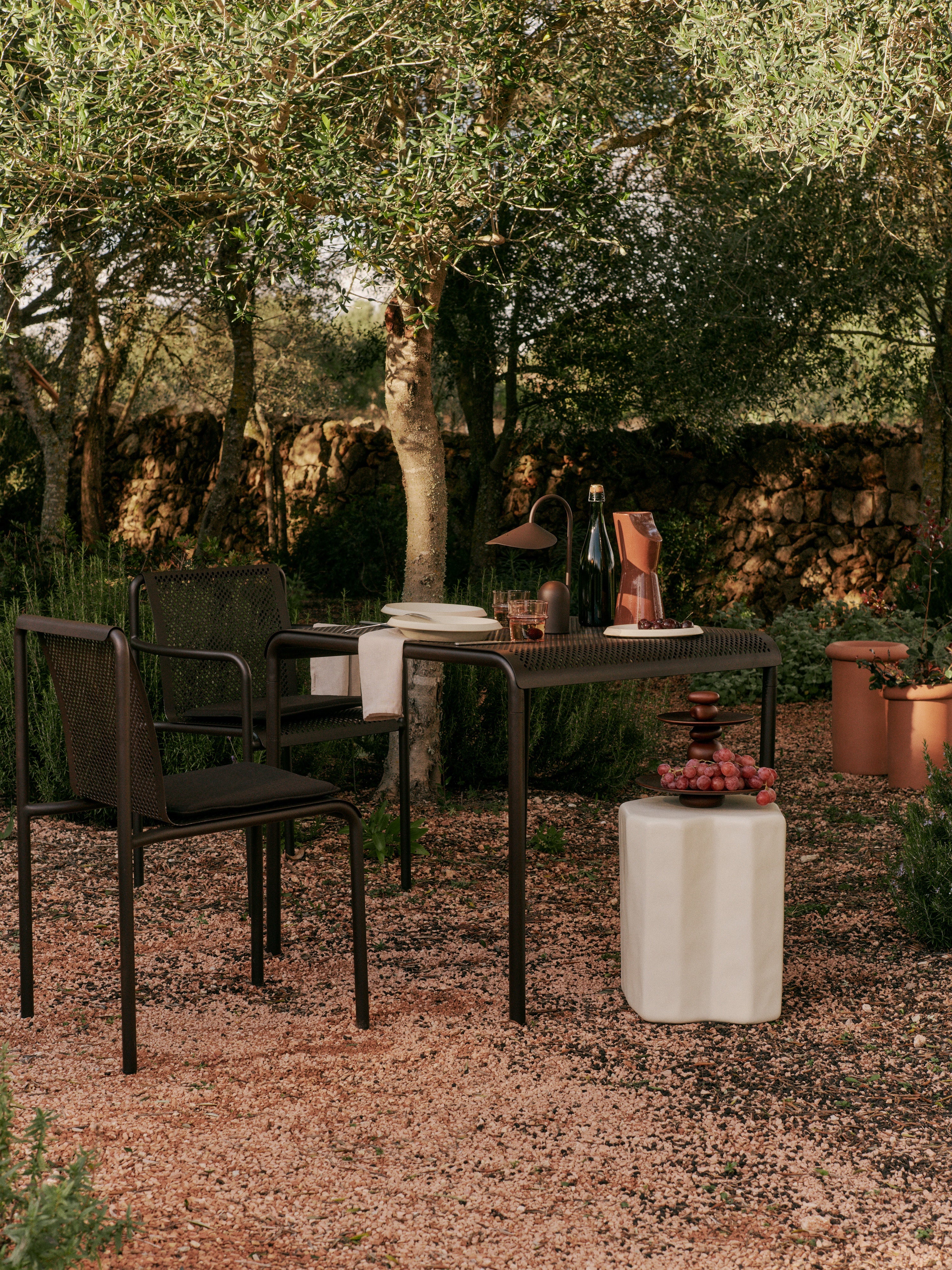 DAPPLE Dark Chocolate Square Table