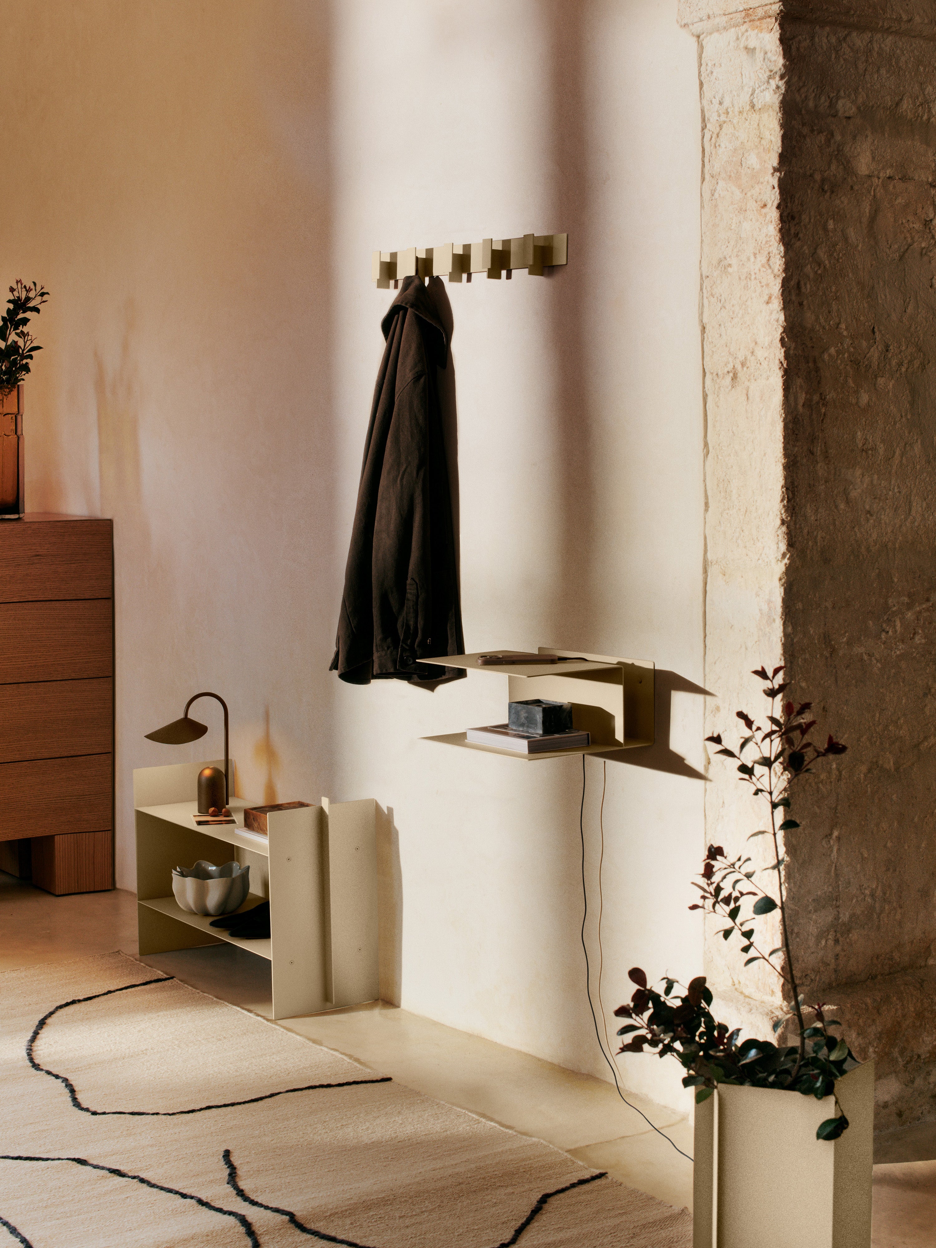 Wandkapstok LAGER beige
