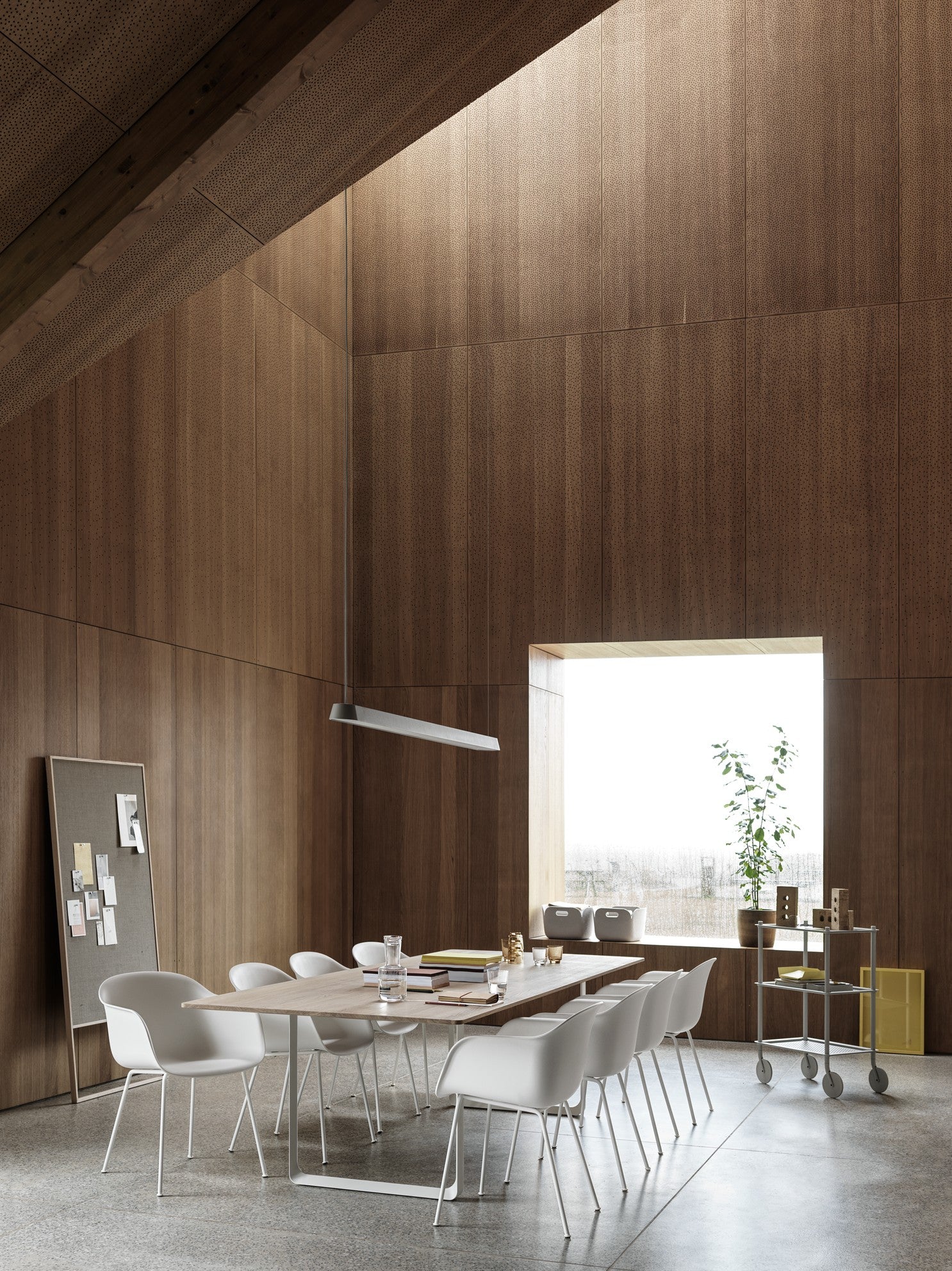 Wit FIBER fauteuil met armleuningen en stalen basis