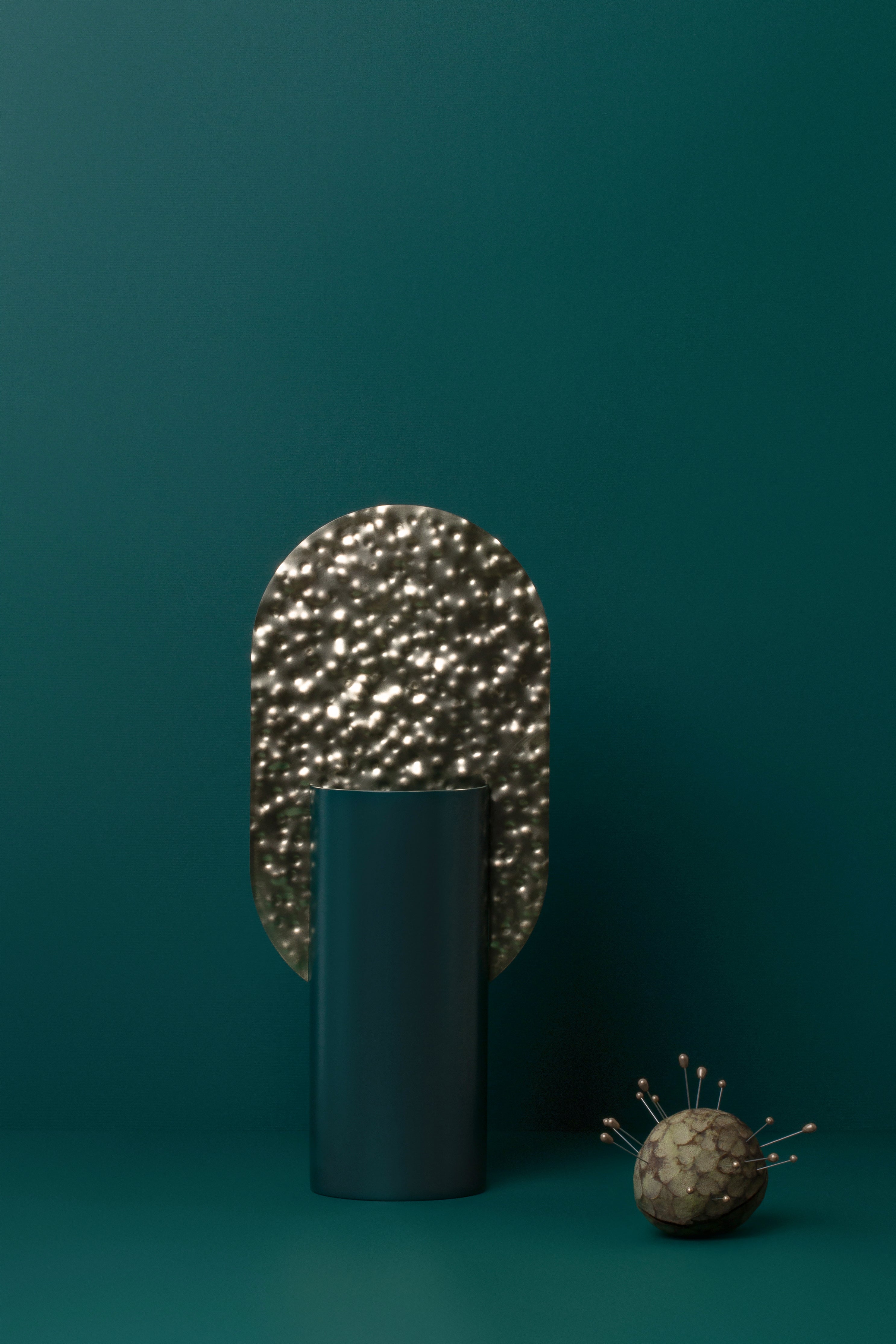 Vaas GENKE - GENUMMERDE EDITIE groen met messing