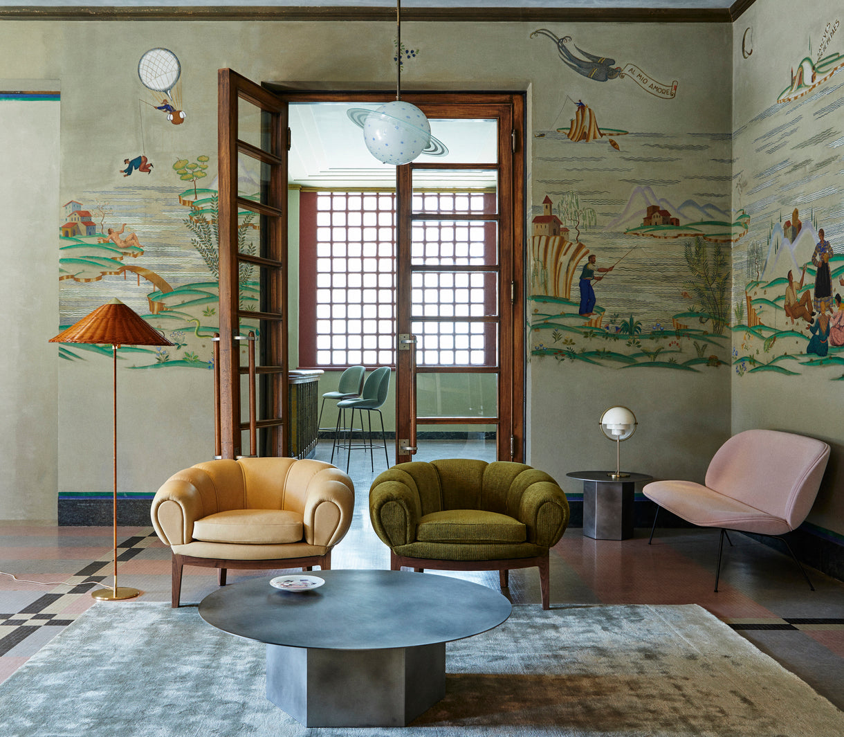 MULTI-LITE table lamp with a chrome base and white shade