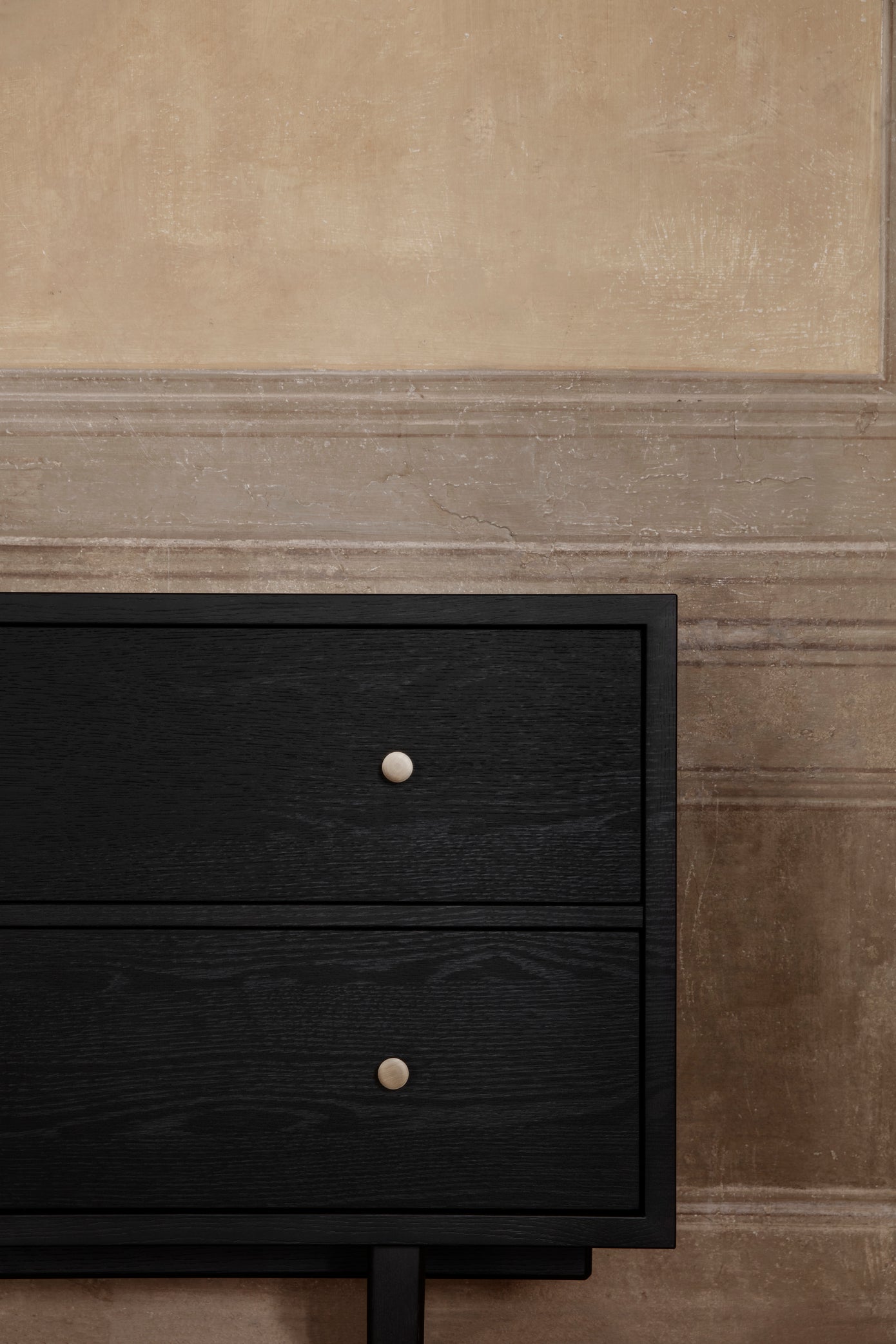 PRIVATE chest of drawers black oak veneer