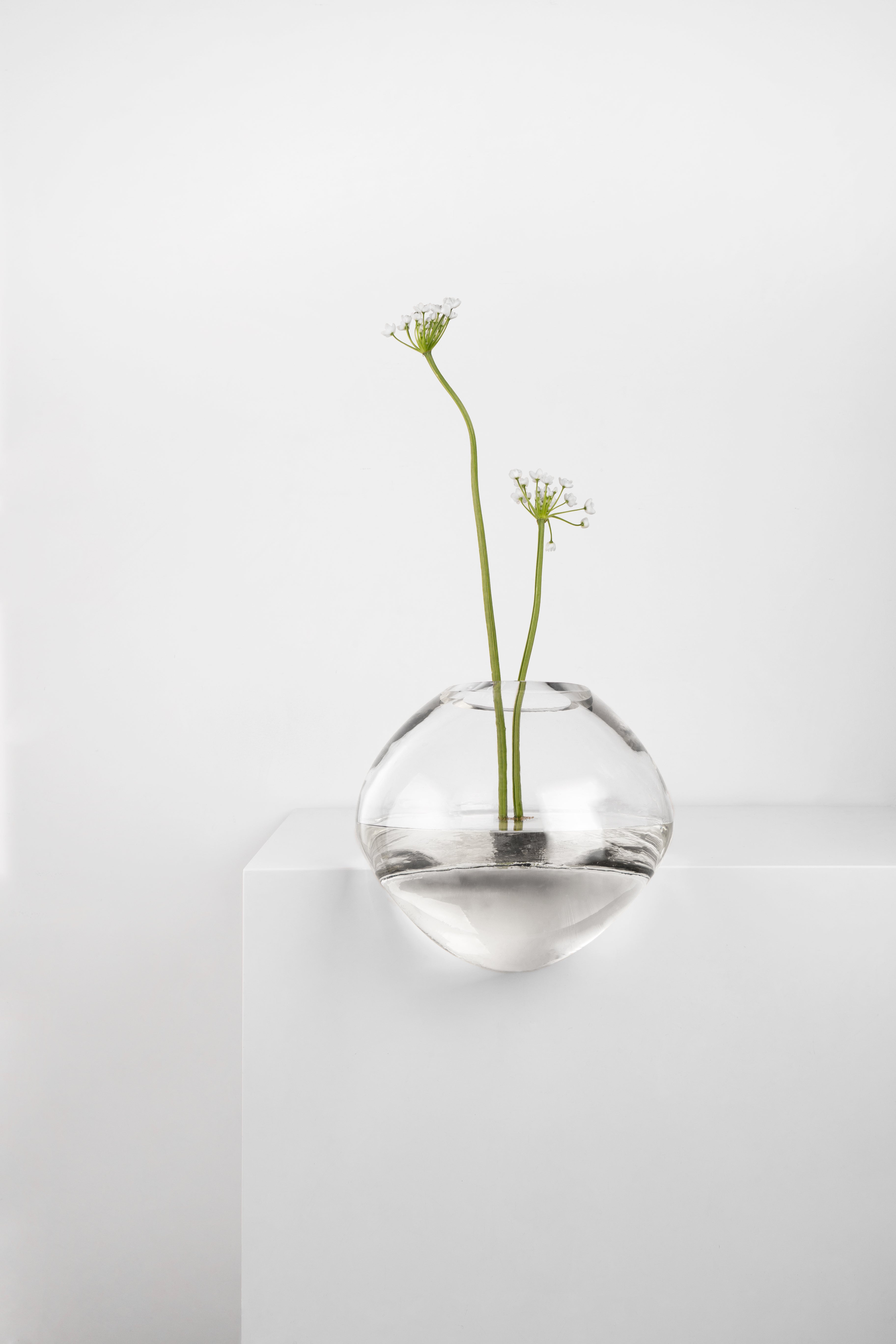 GUTTA Glass Vase