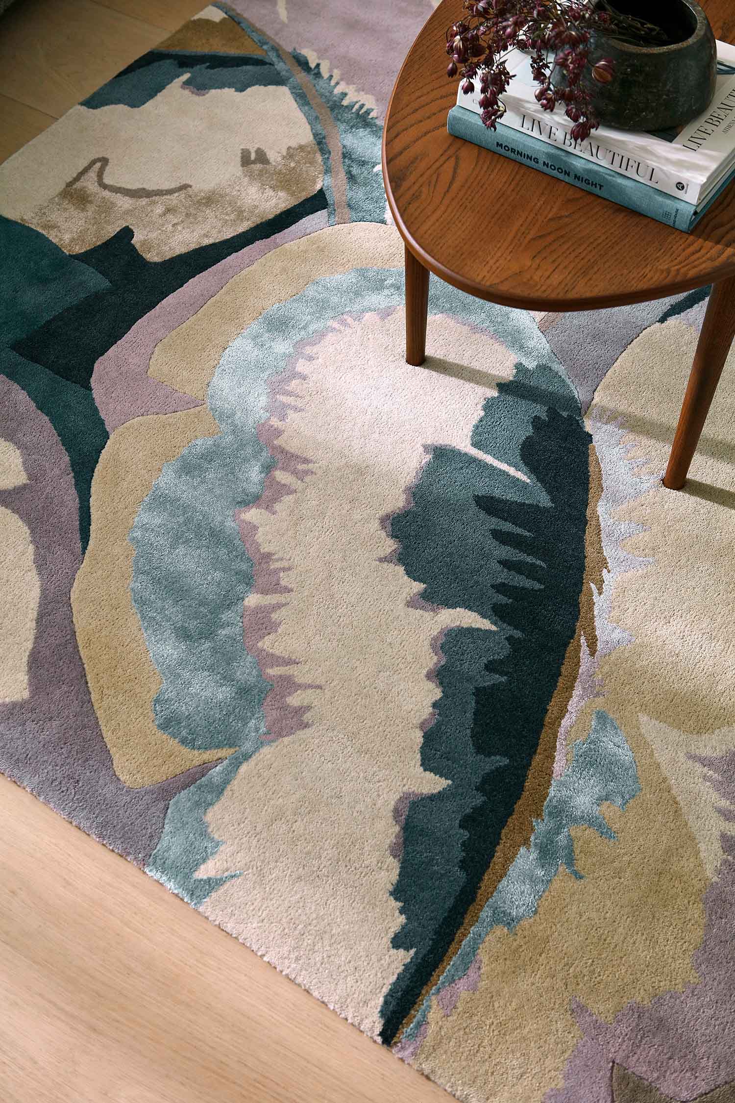 CALATHEA SHIITAKE WILDWATER Teppich grau-beige