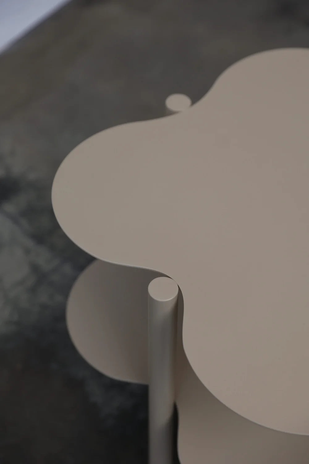 Zijtafel FLOS staal