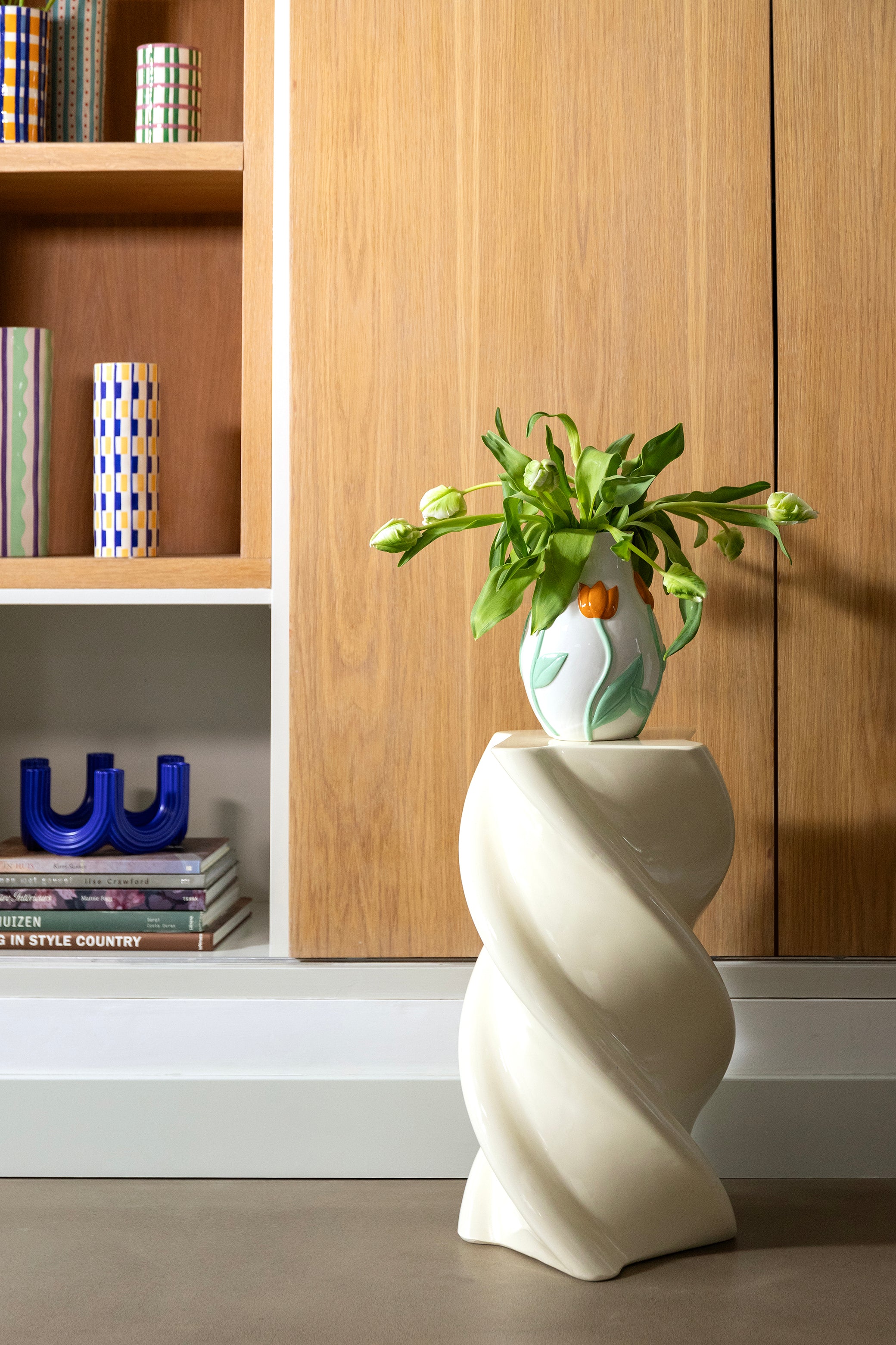 Vase TULPE weiß mit grün und orange