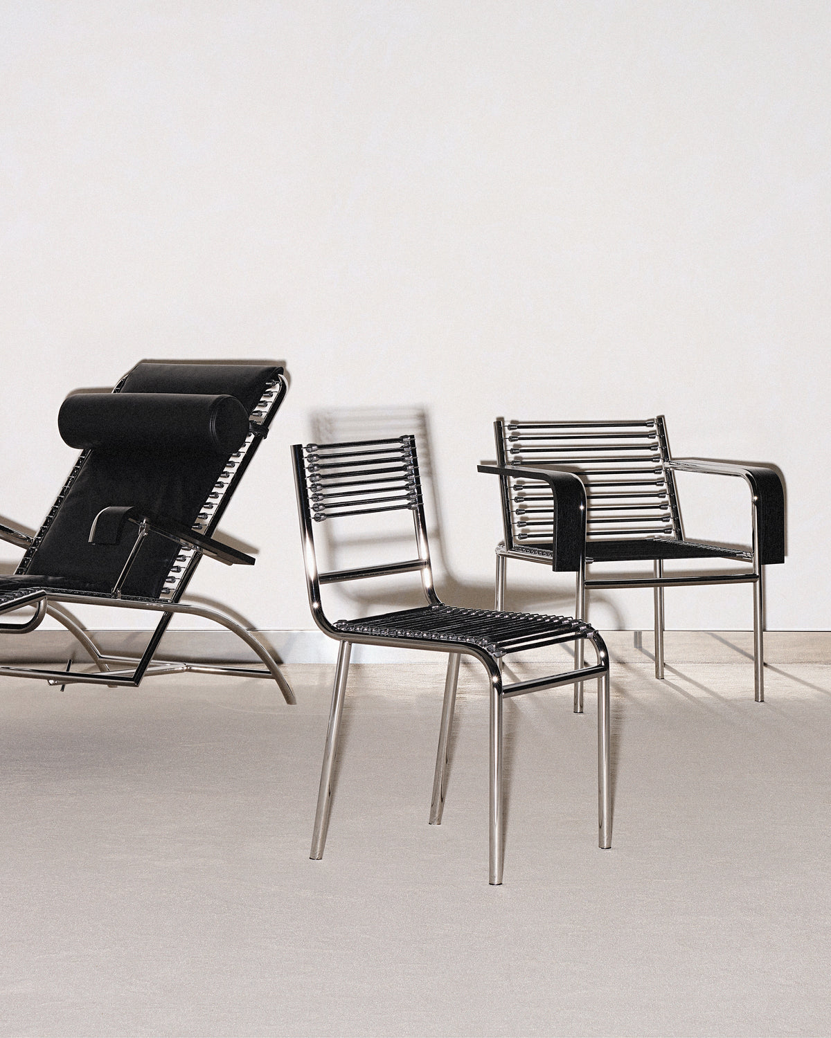 Zwarte SANDOWS fauteuil met stalen basis