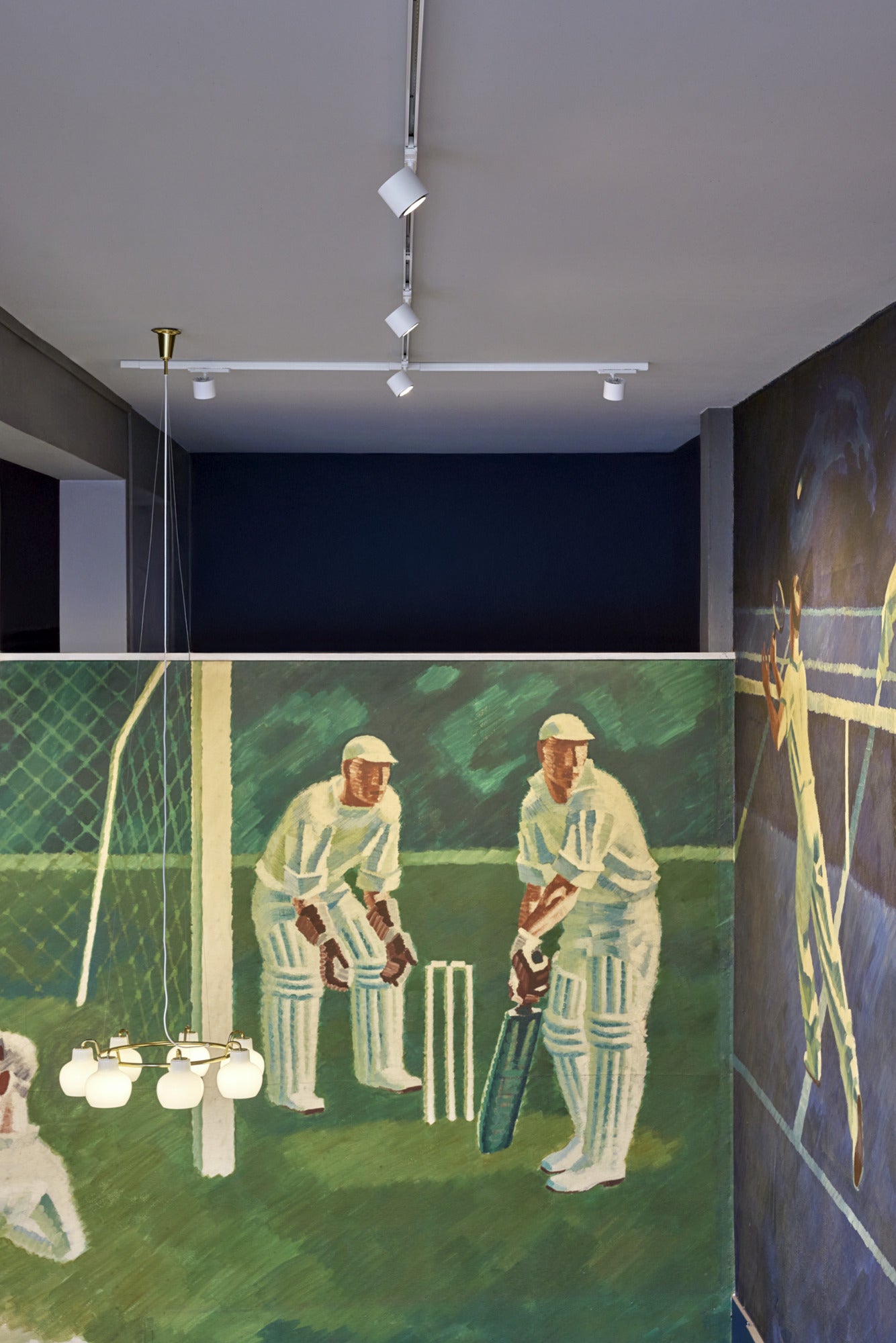 Spot LP 072 TRACK white