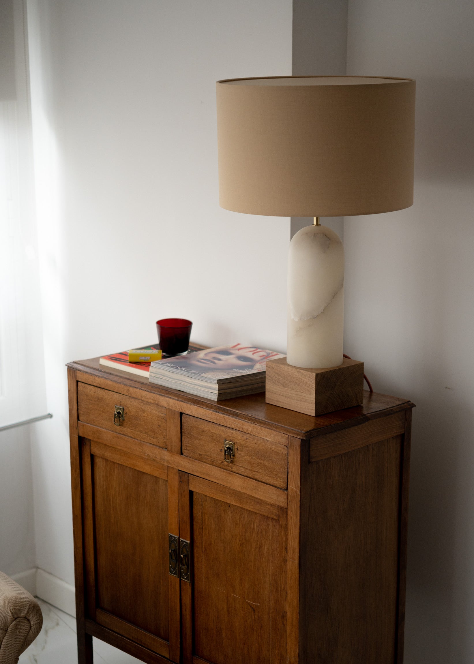 Tischlampe PURA KELO weißer Alabaster