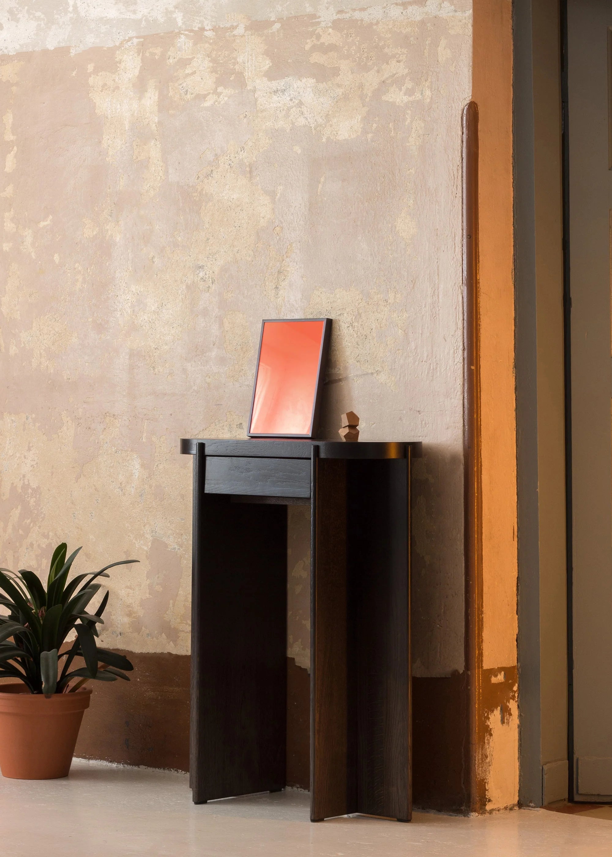 Konsole KIRU olivgrünes Eichenholz