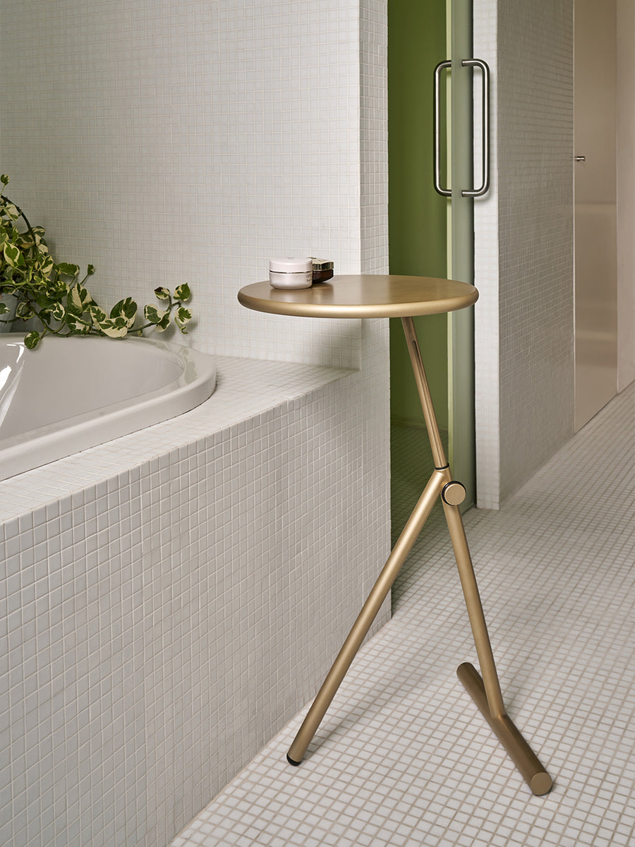 KOJI black side table