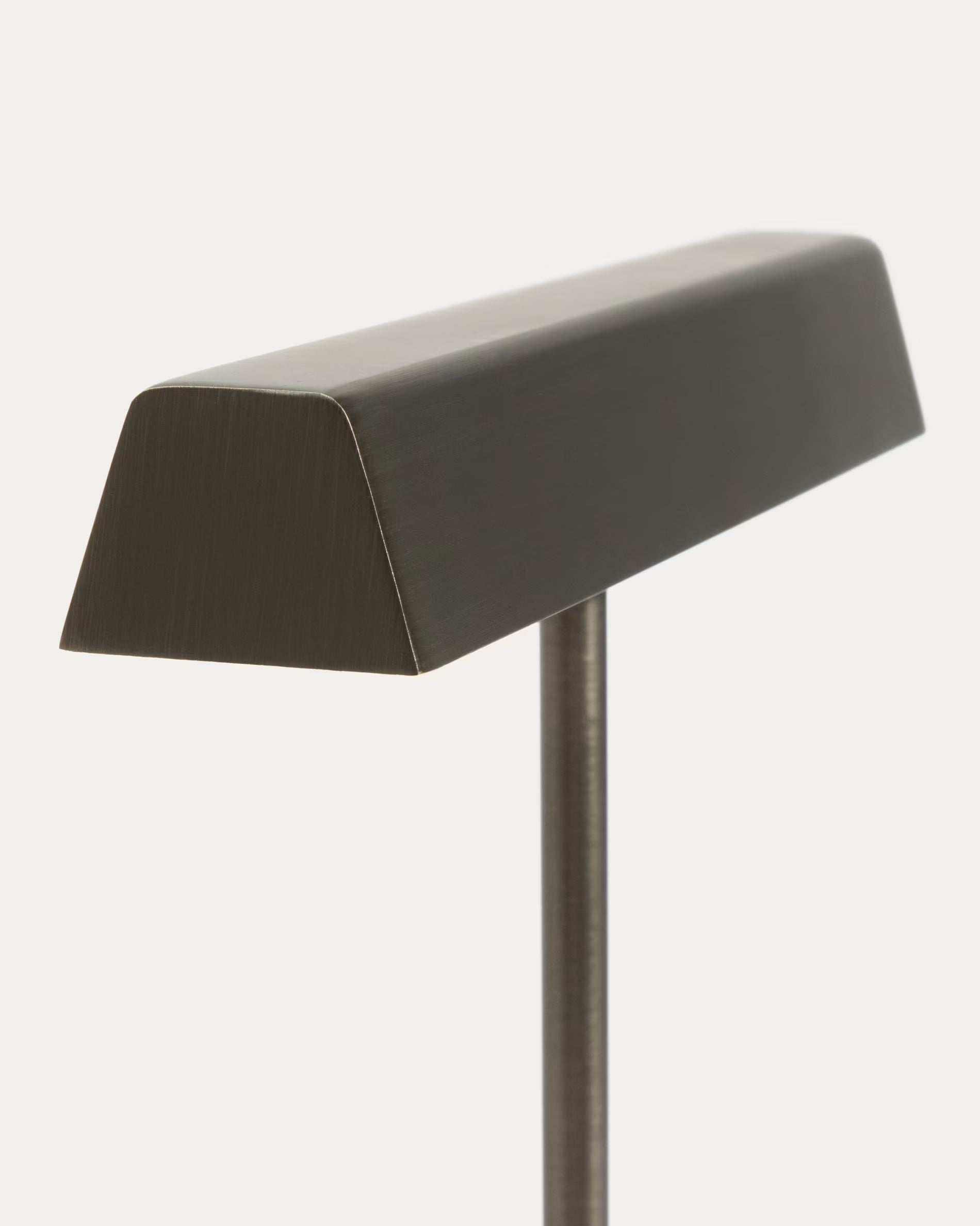 LYNOR black table lamp with black marble base