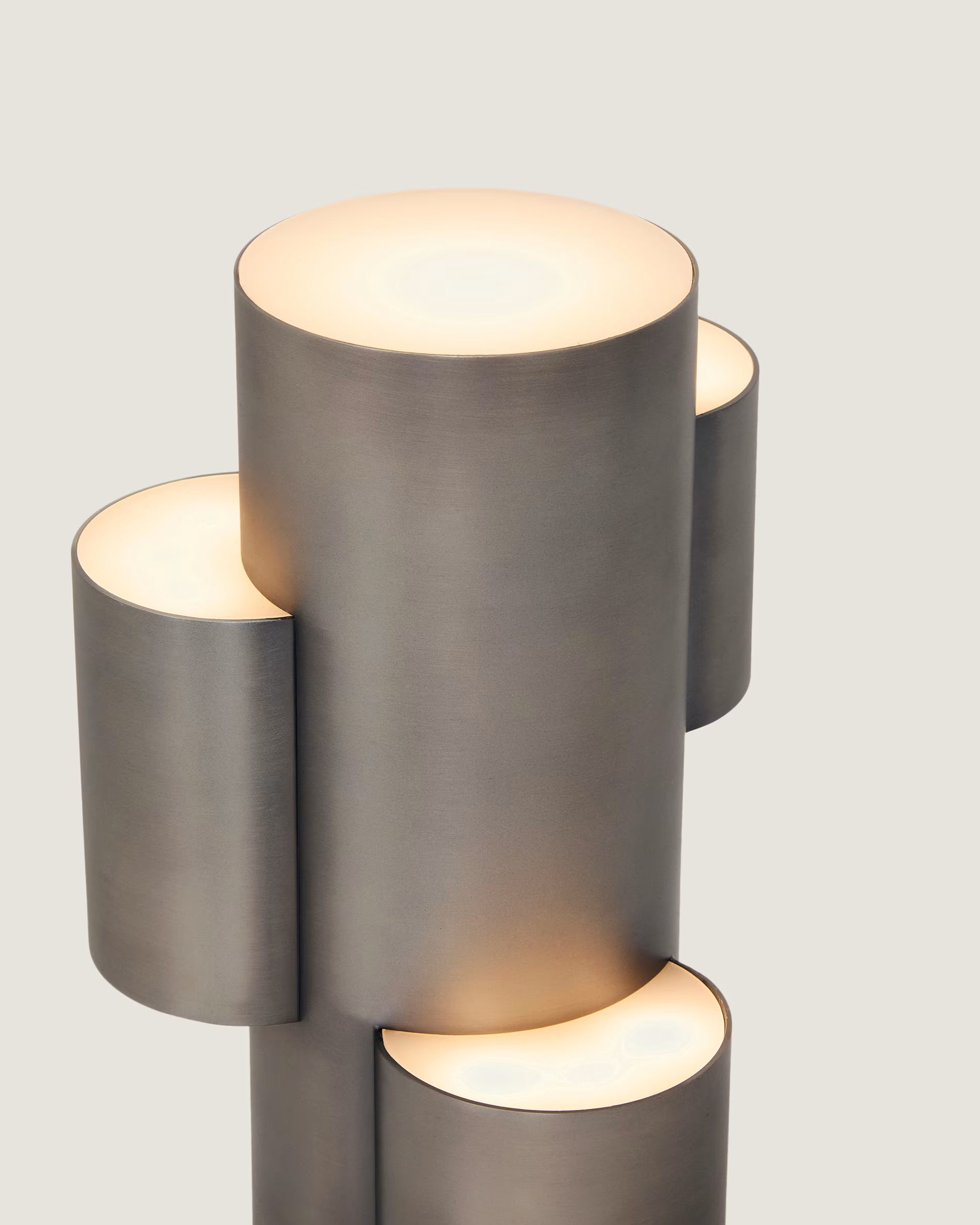 Tragbare Lampe ADRINA dunkelgrau gebürstetes Metall