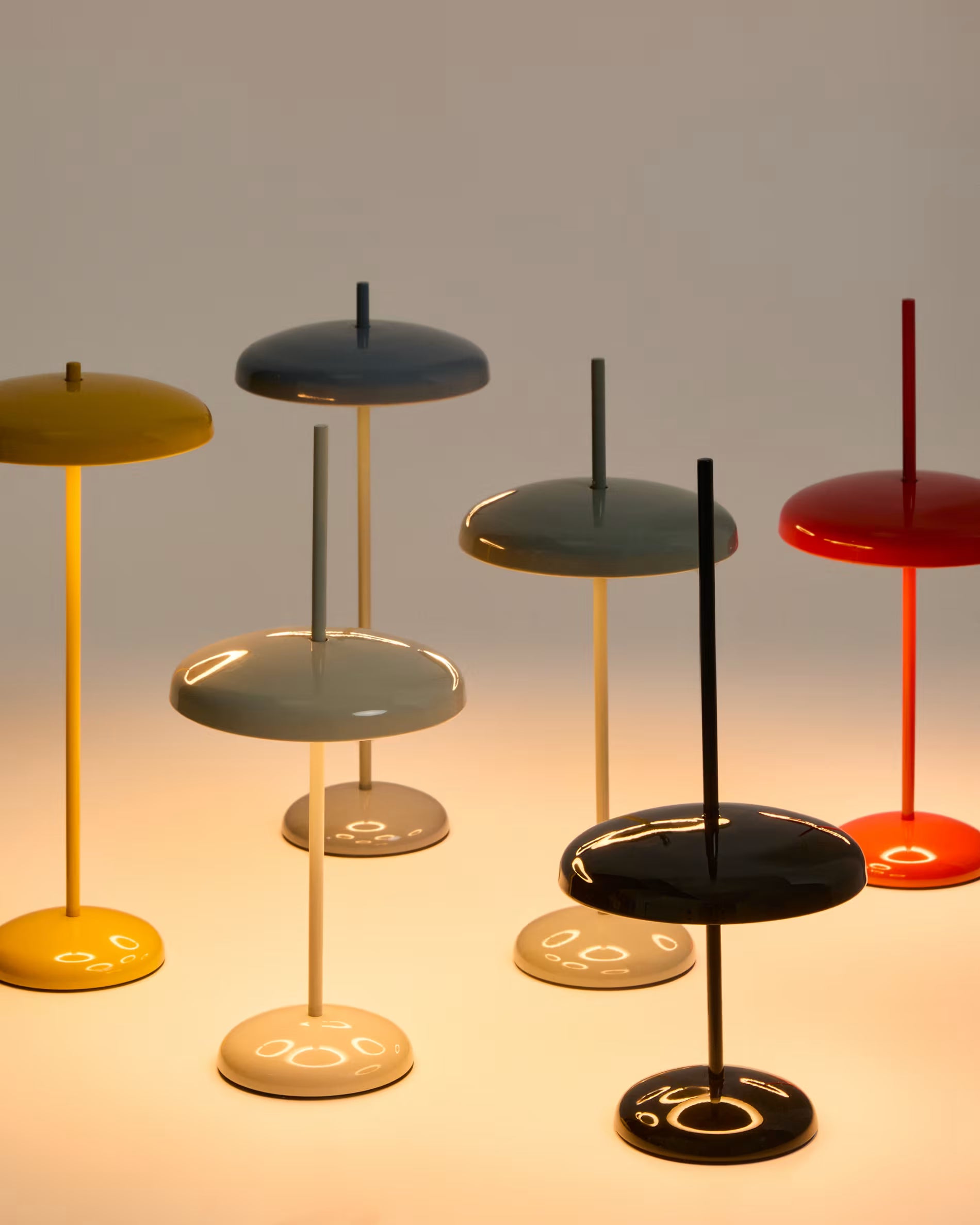 Tragbare Lampe PORTE hellgrau
