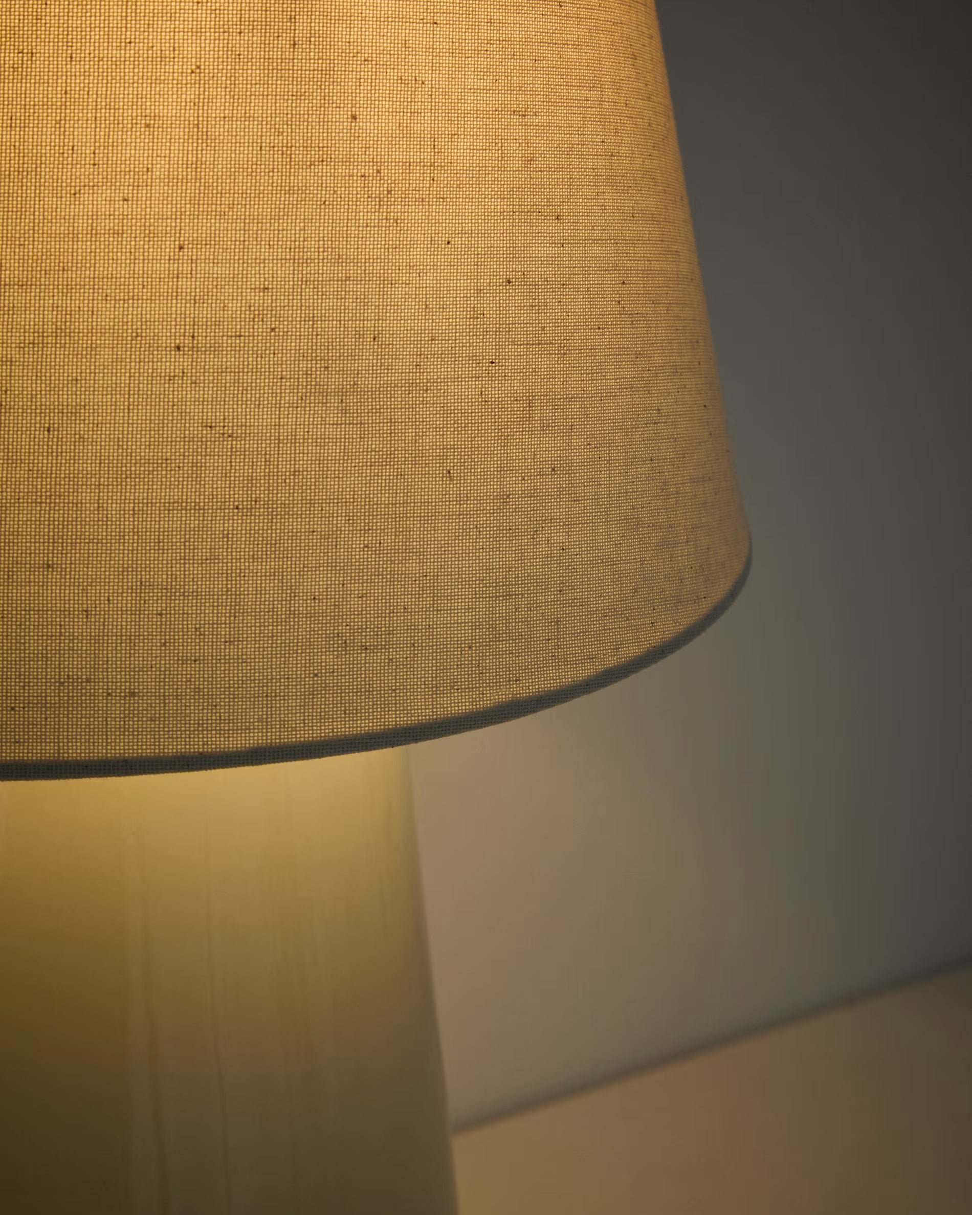 Tafellamp ODRA beige
