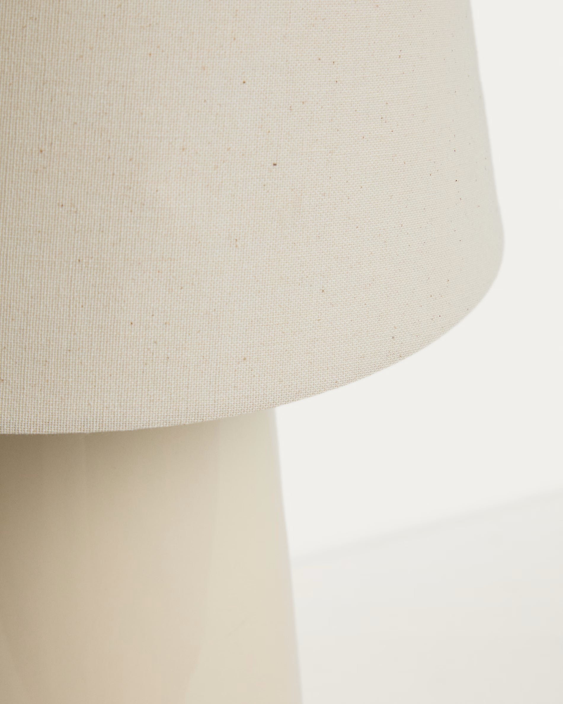 Tafellamp ODRA beige