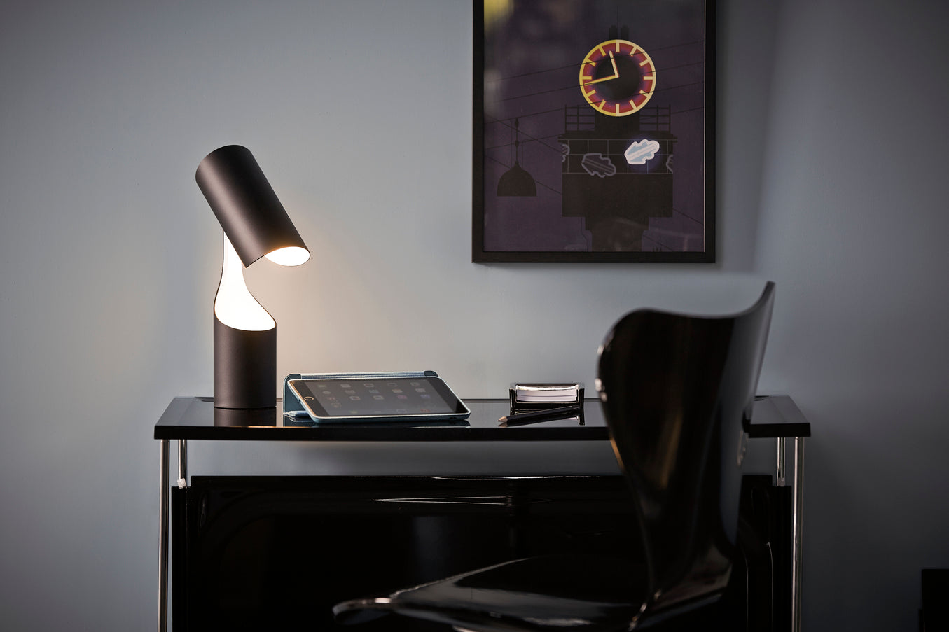 Table Lamp MODEL 353 MUTATIO black