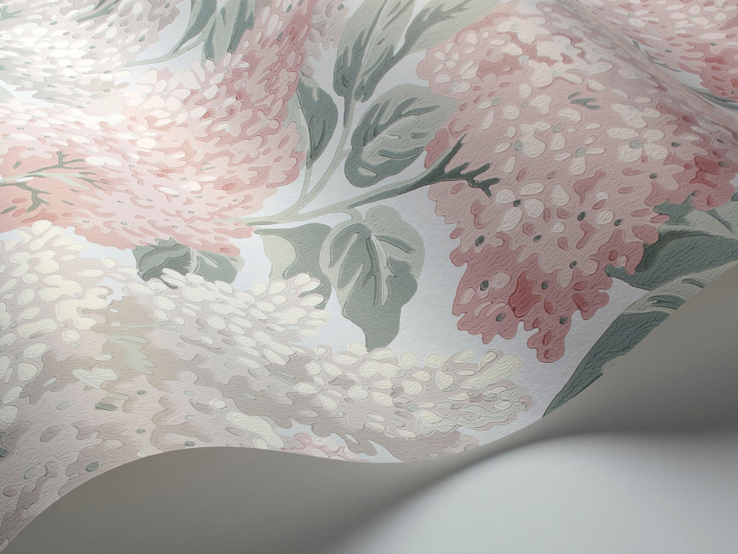 Behang met een plantenmotief van seringen BOTANICAL BOTANICA - LILA poederroze met wit