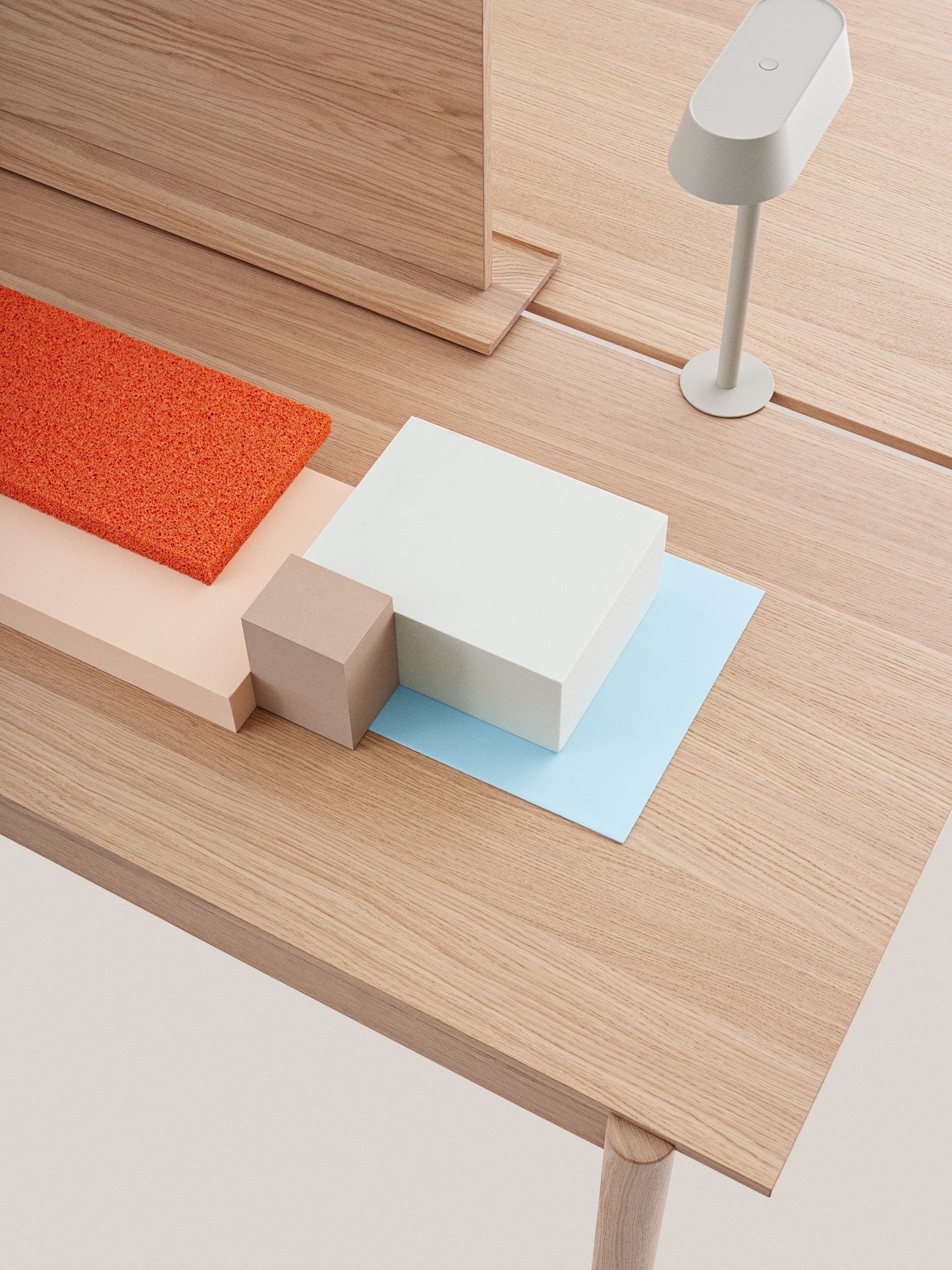 LINEAR SYSTEM Office Desk - CONFIGURATION 2 Oak Veneer