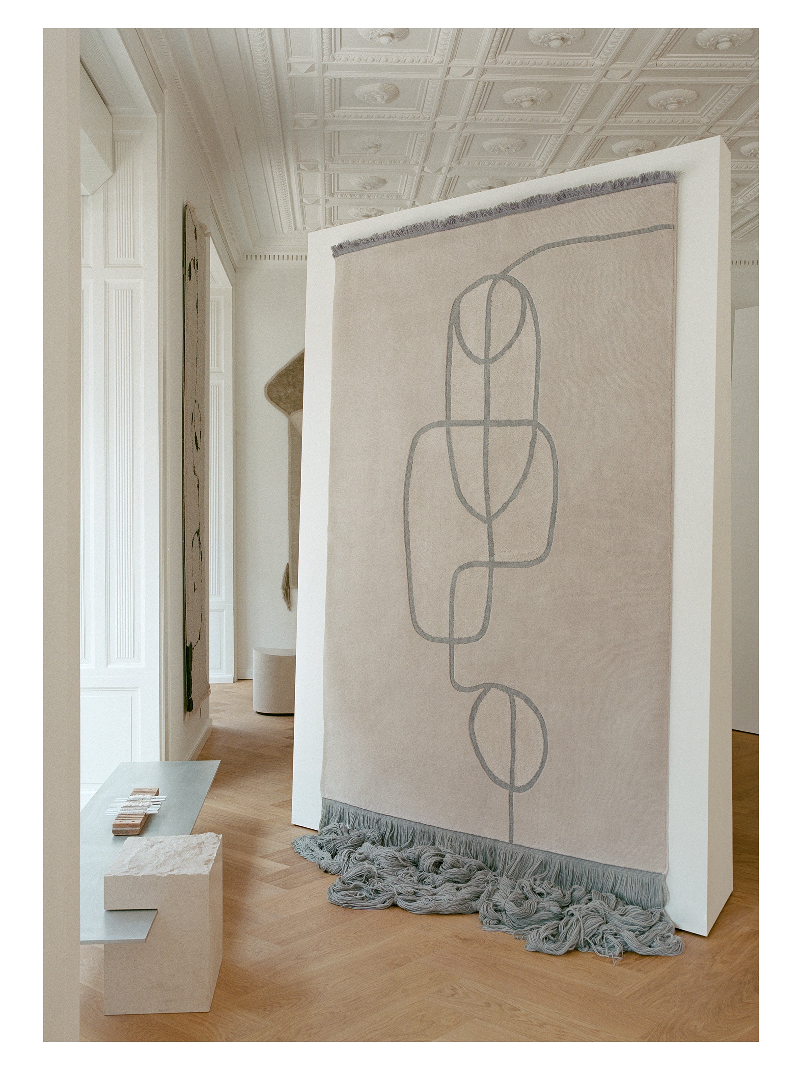 Vloerkleed LINEAL FLOW beige met grijs