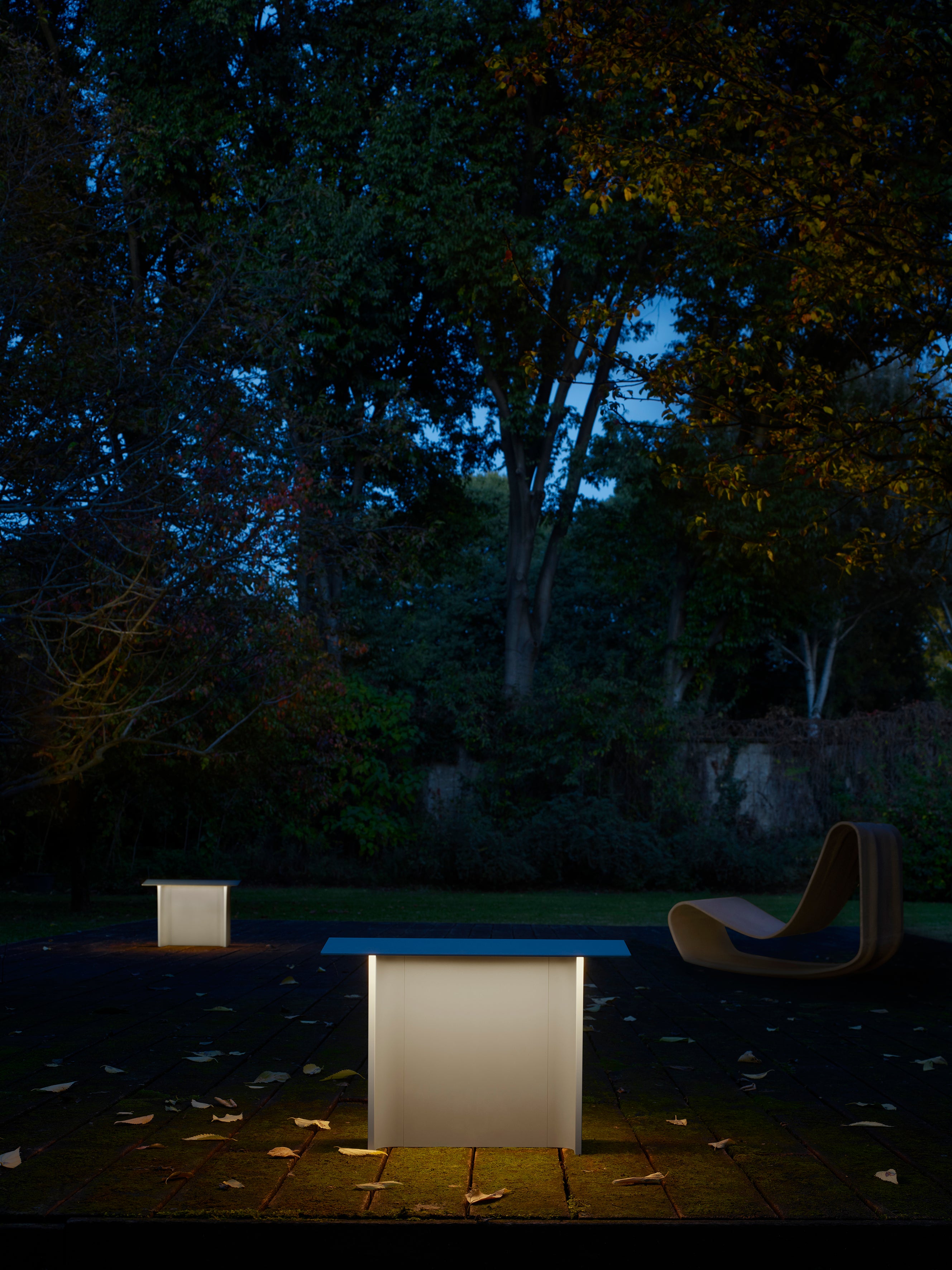 Lampa podłogowa zewnętrzna FIENILE jasnoszary