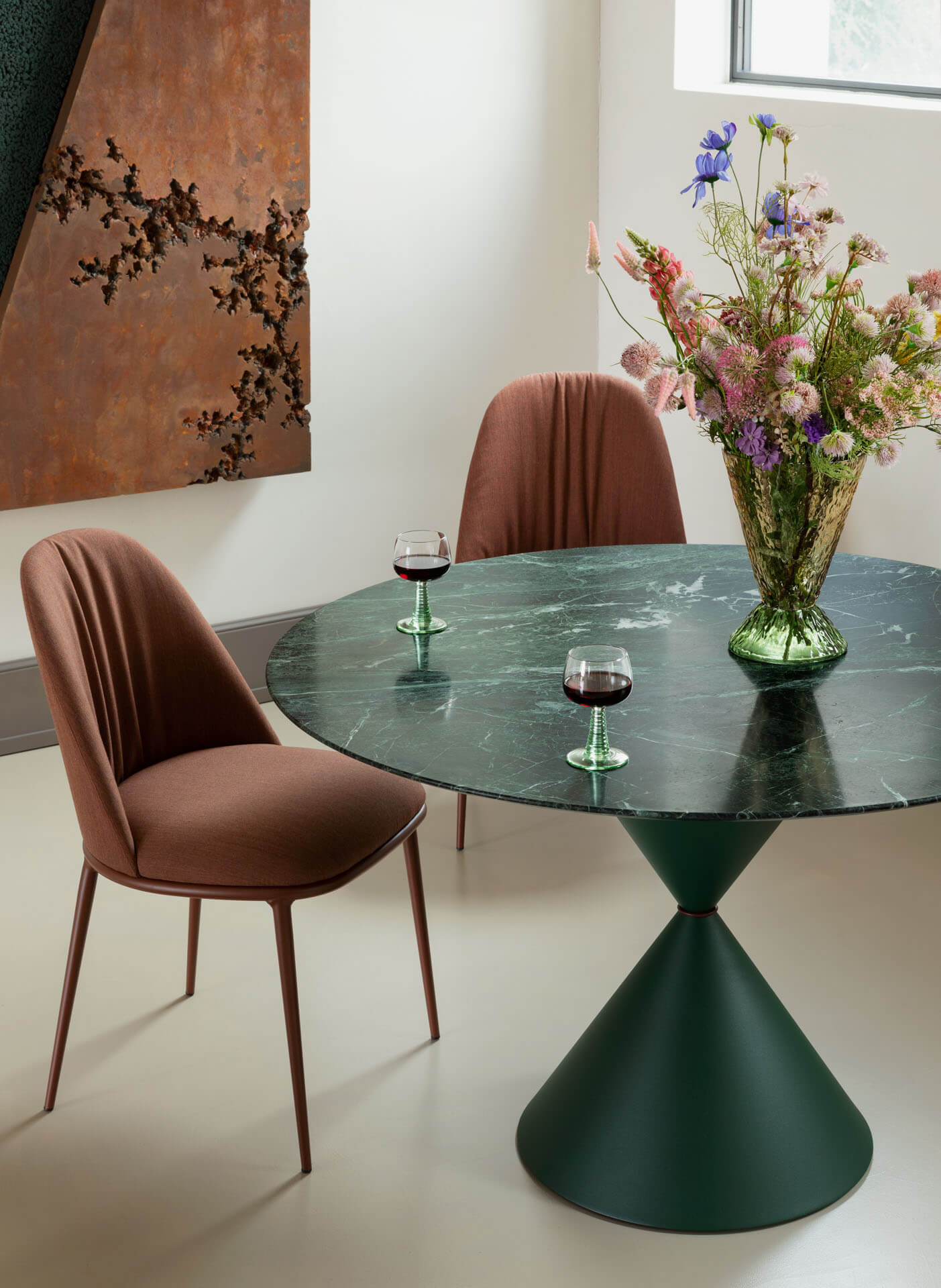 Ronde tafel CLESSIDRA zwart met fango - showroommodel
