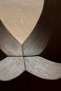 Round Table ANDROGYNE dark oak veneer