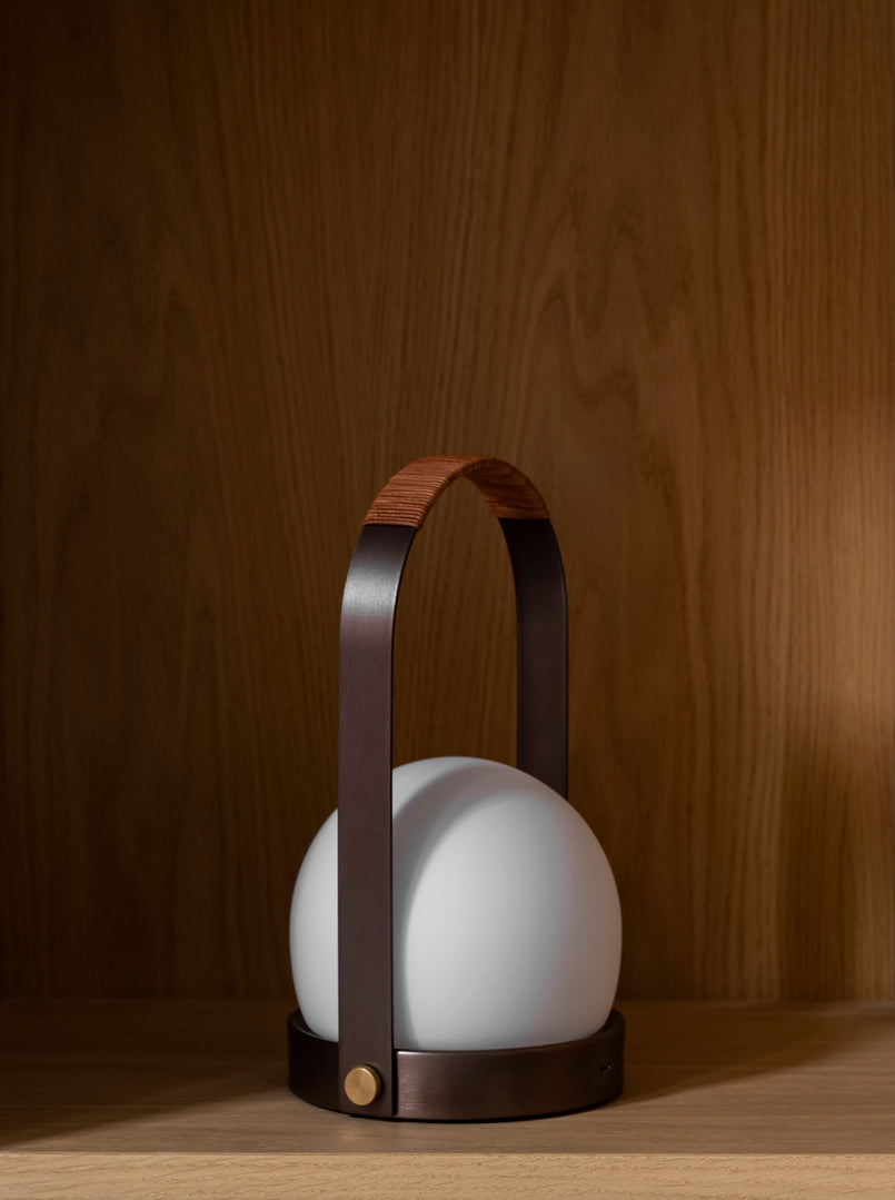 Tragbare Lampe CARRIE brüniertes Messing