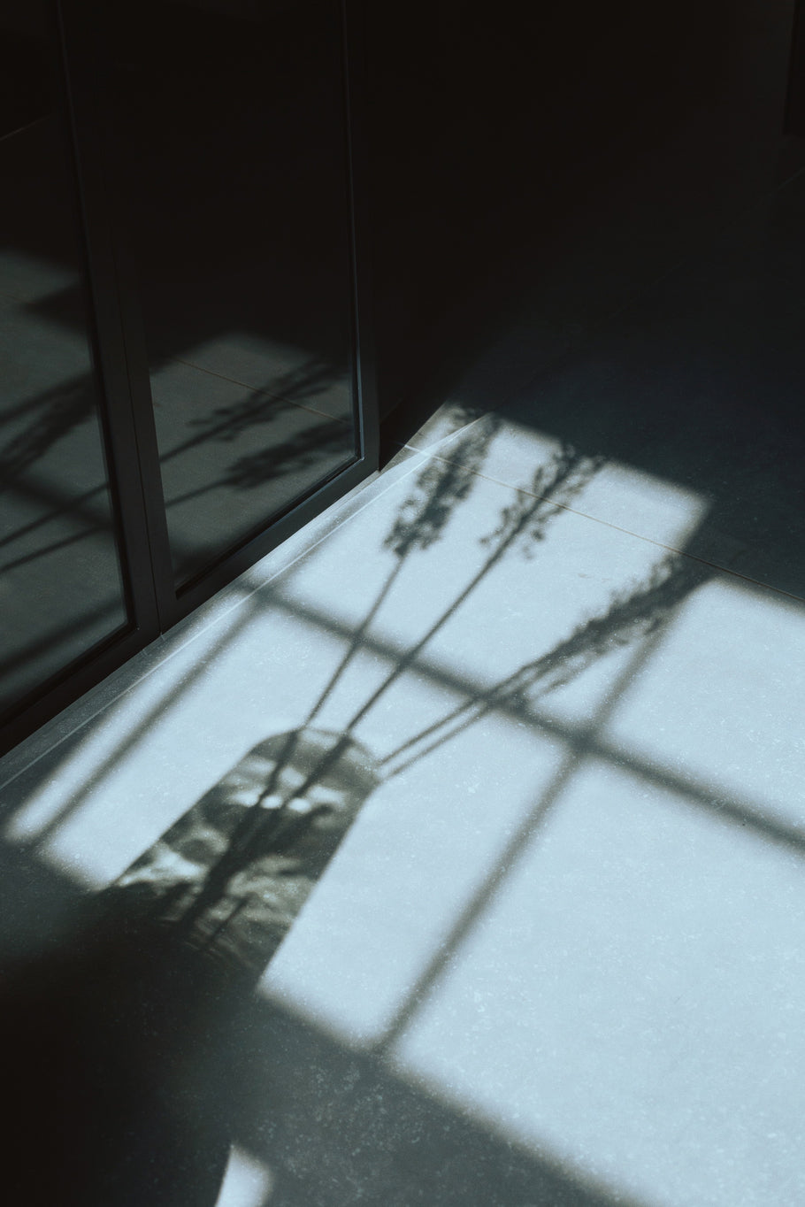 ÉCHASSE vase green glass