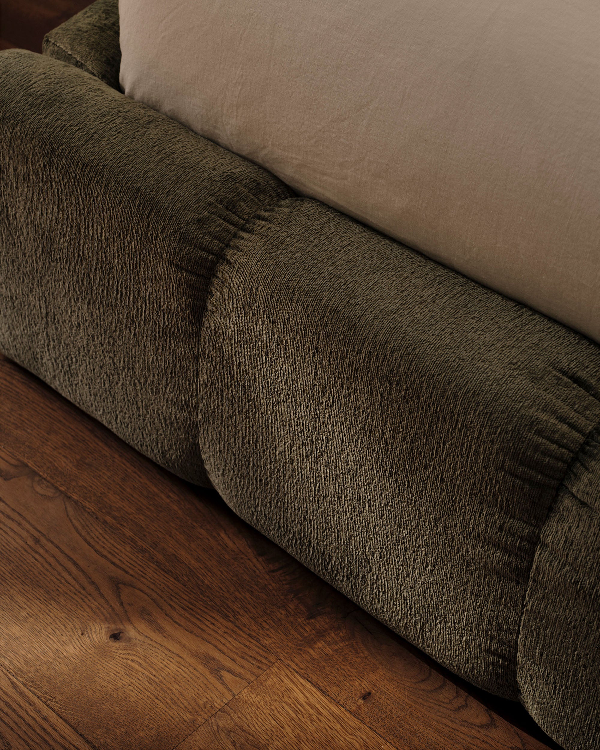 Bed met opbergruimte LUPINE donkerroze