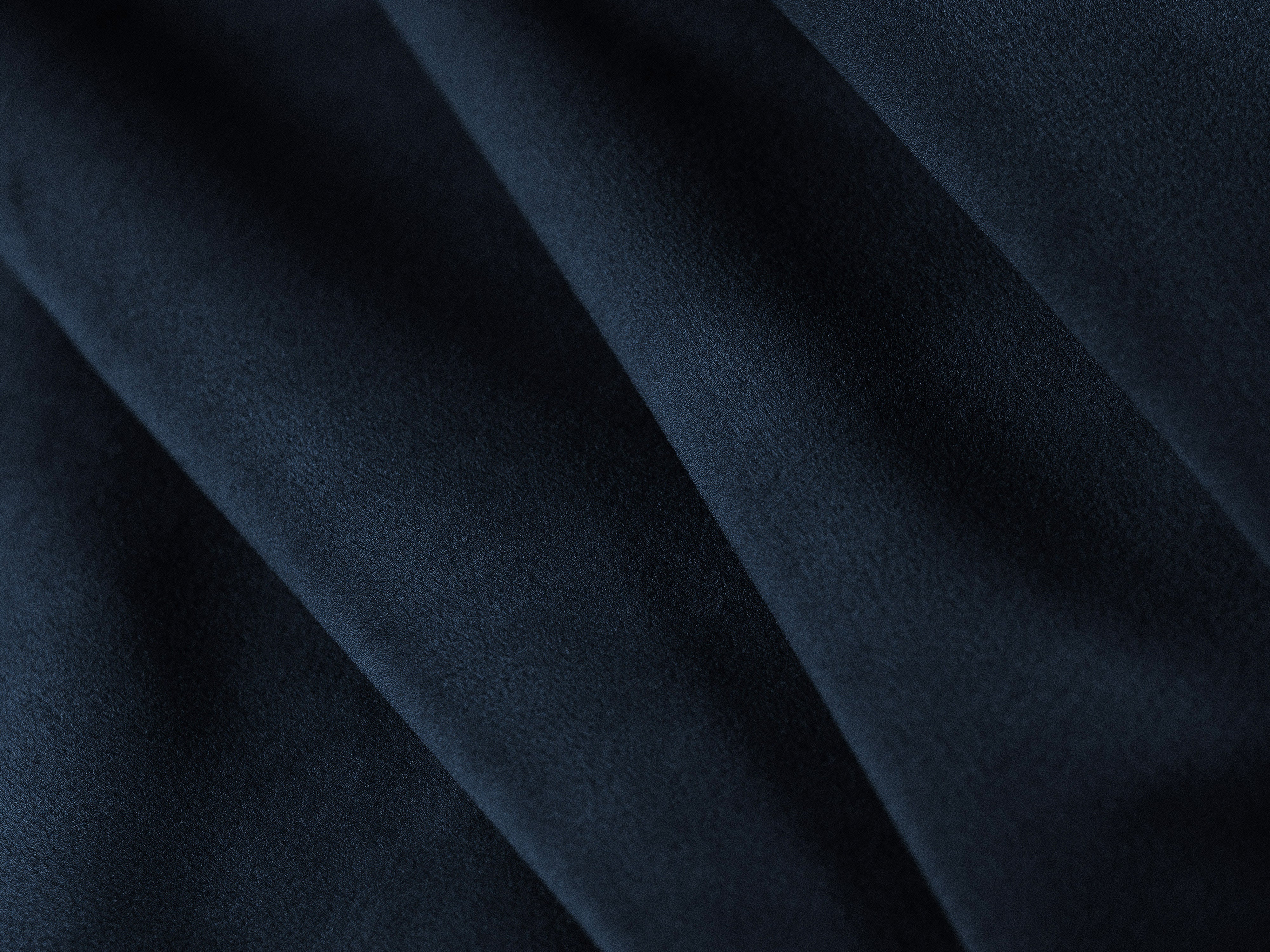 Vierkante fluwelen poef BEMY koninklijk blauw