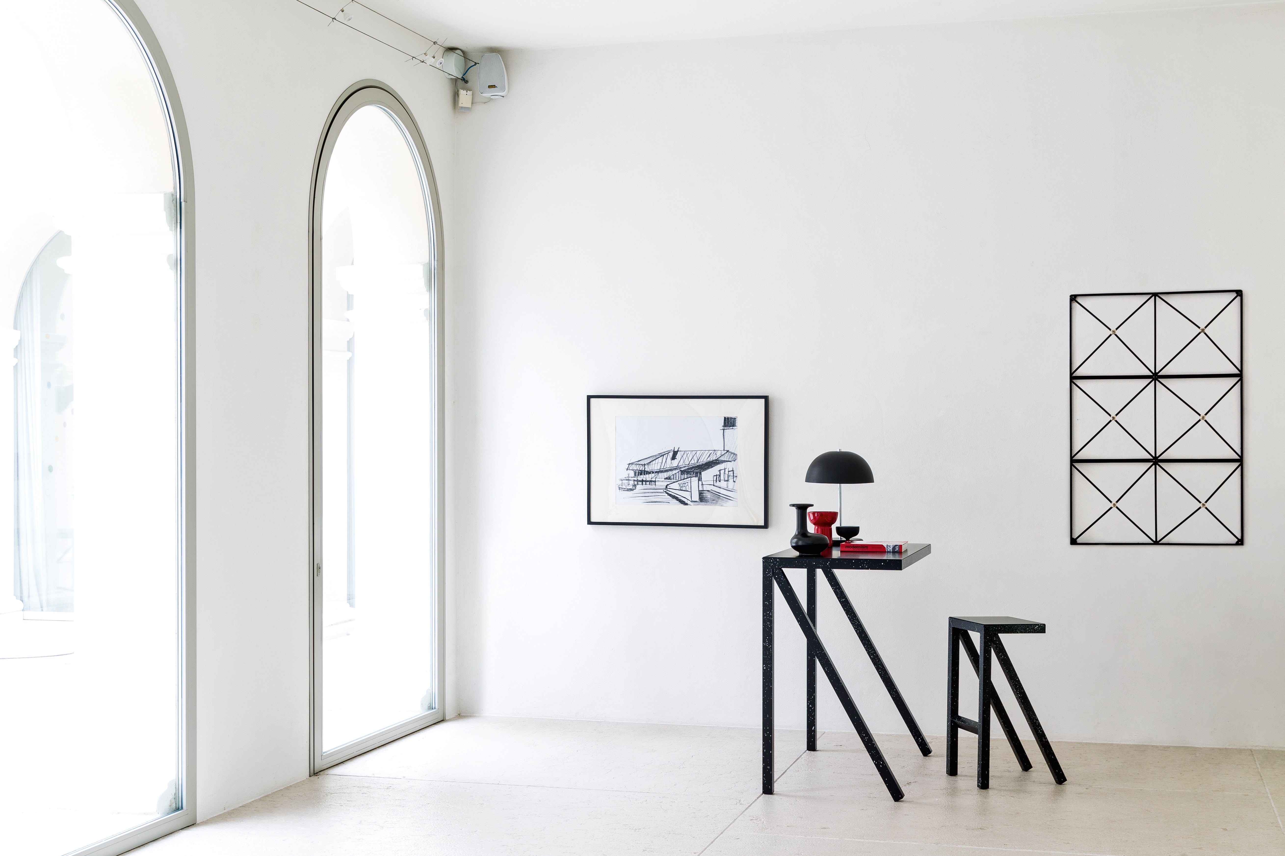 BUREAURAMA Hocker schwarz mit weiß