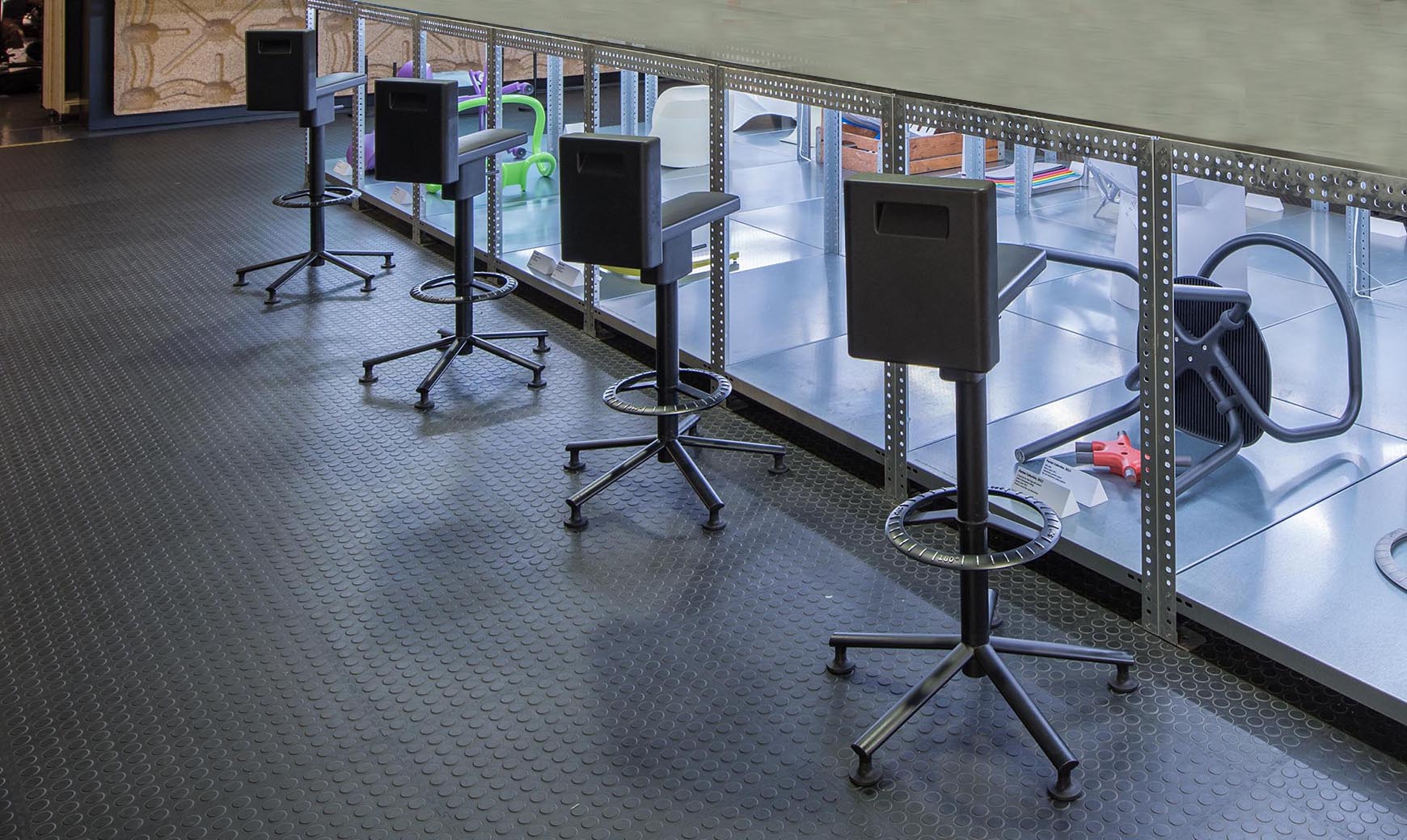 Zwart hoog draaistoel 360°