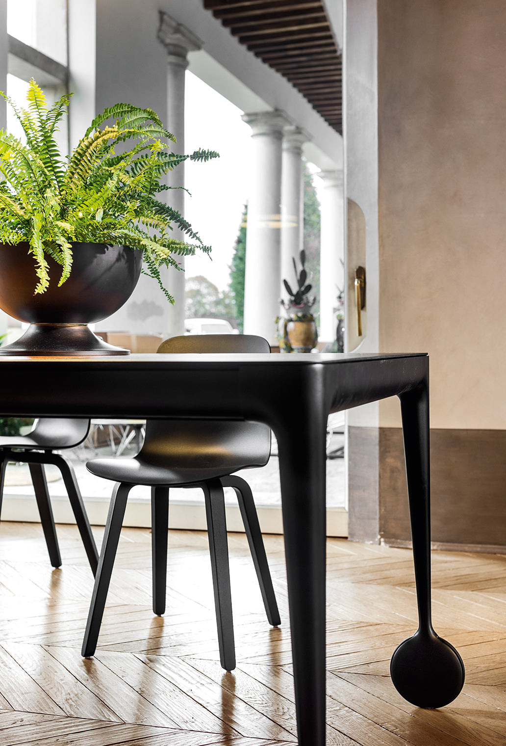 SUBSTANCE chair in brown with an ash base