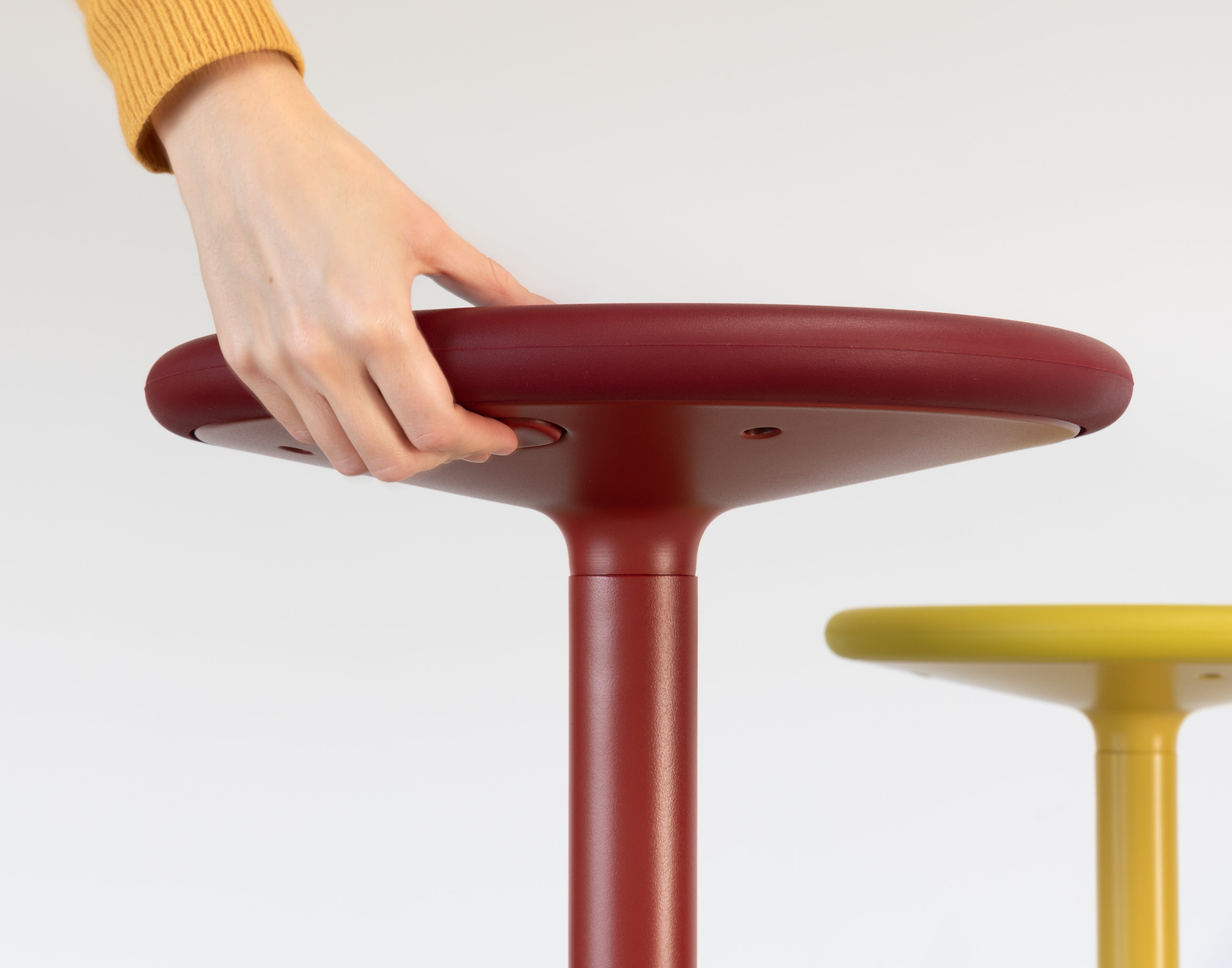 Drehhocker TIBU schwarz