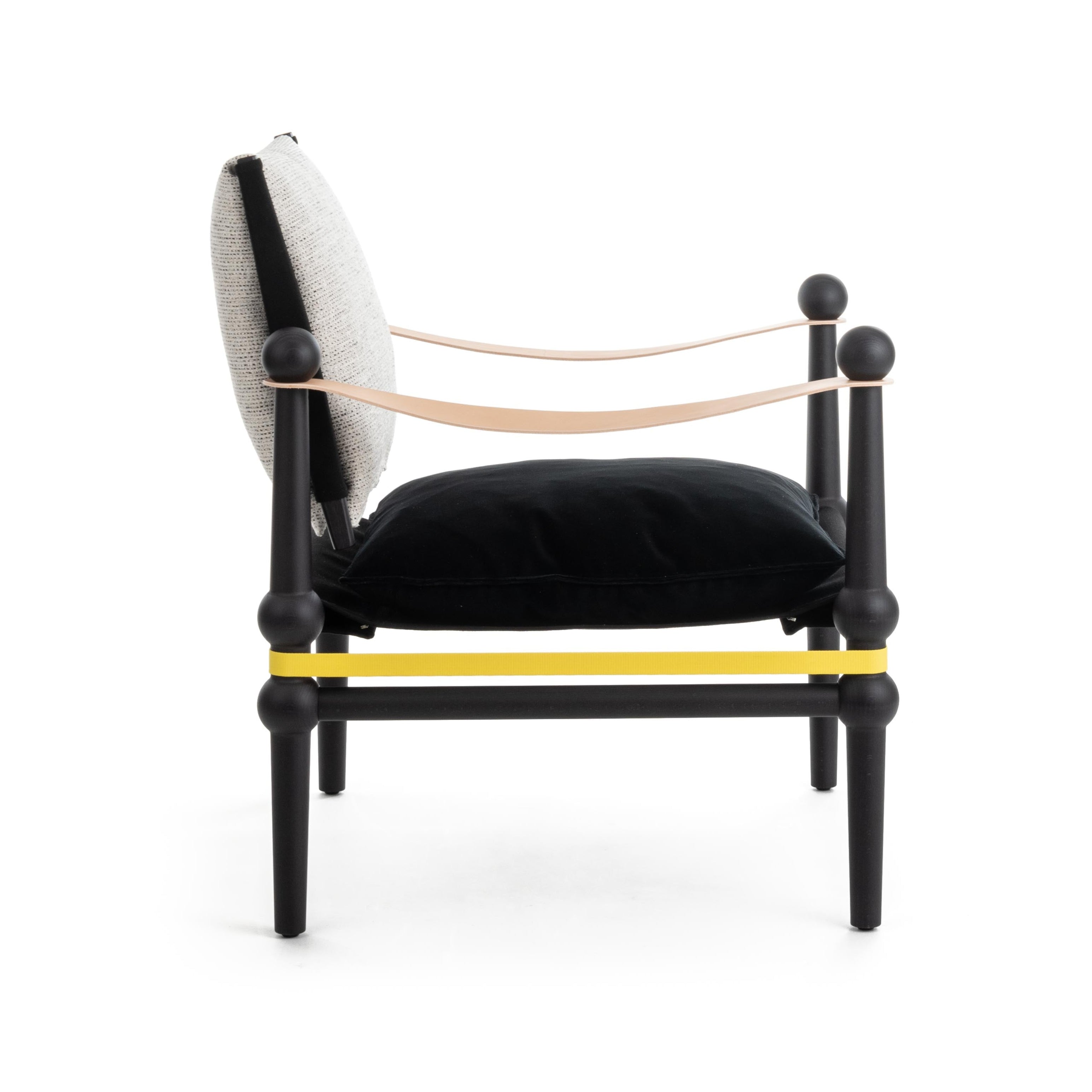 Fauteuil TWAIN zwart-grijs met zwarte beuken basis