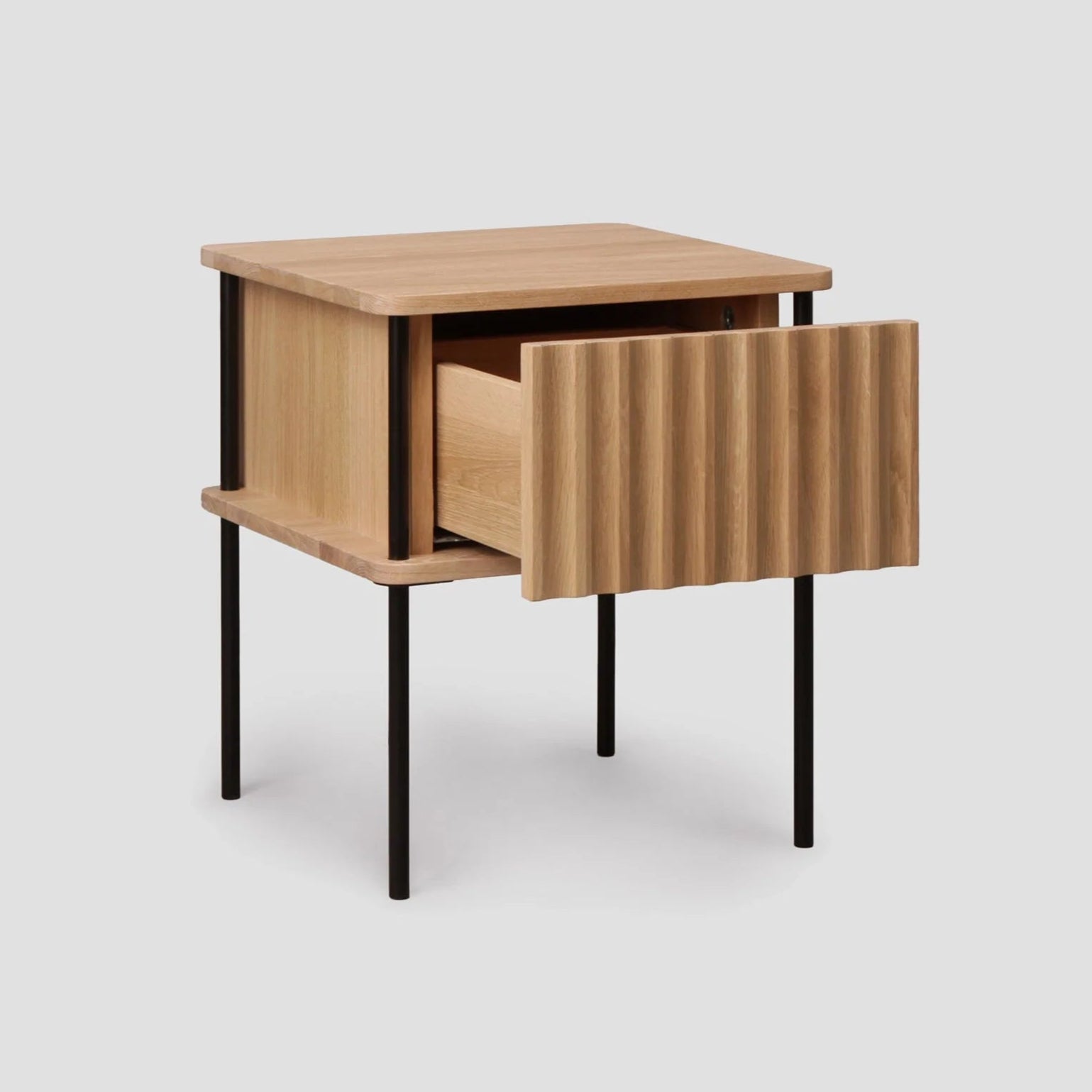 Nachtkastje MAYA eikenhout