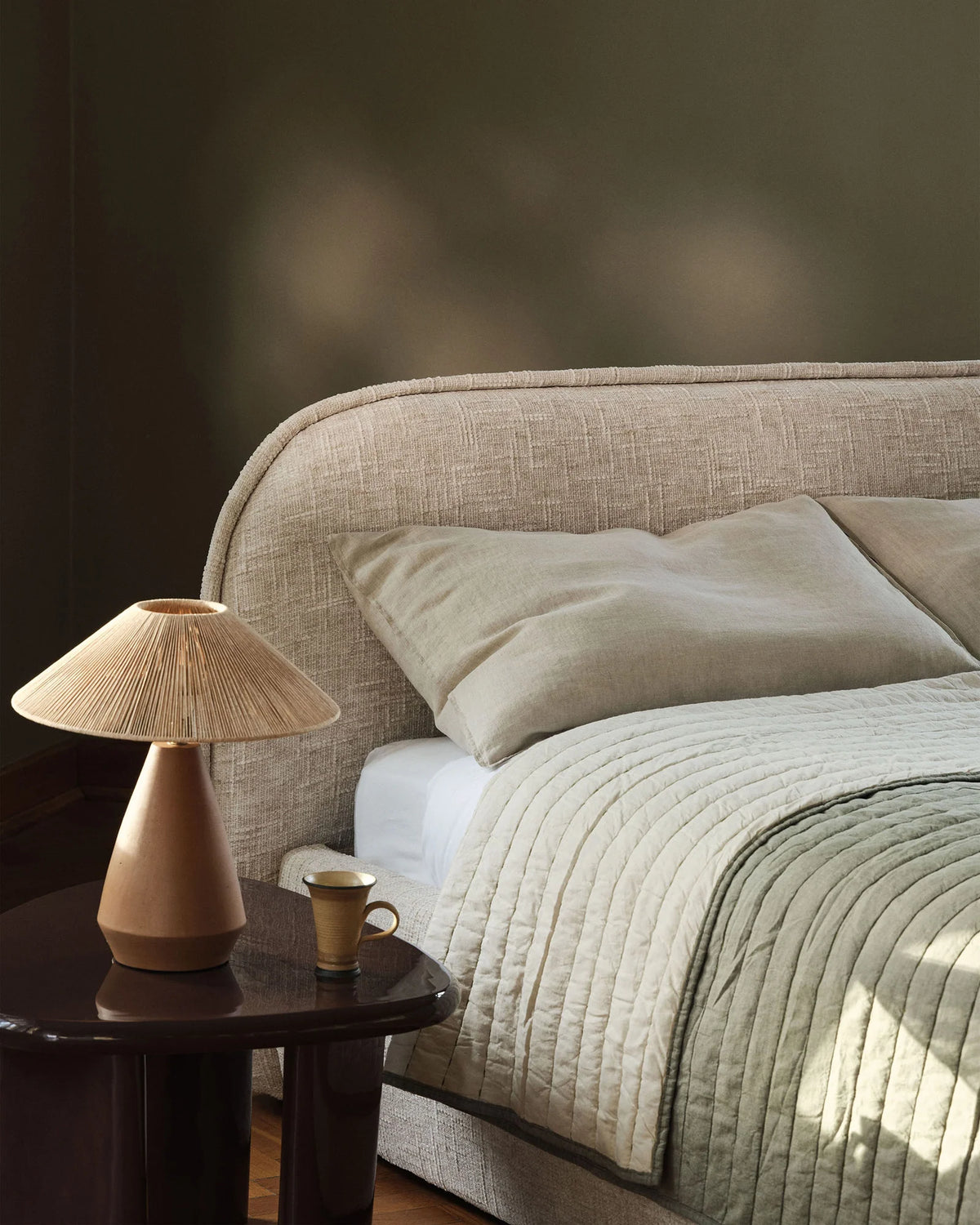 Fluwelen bed MURADA roze