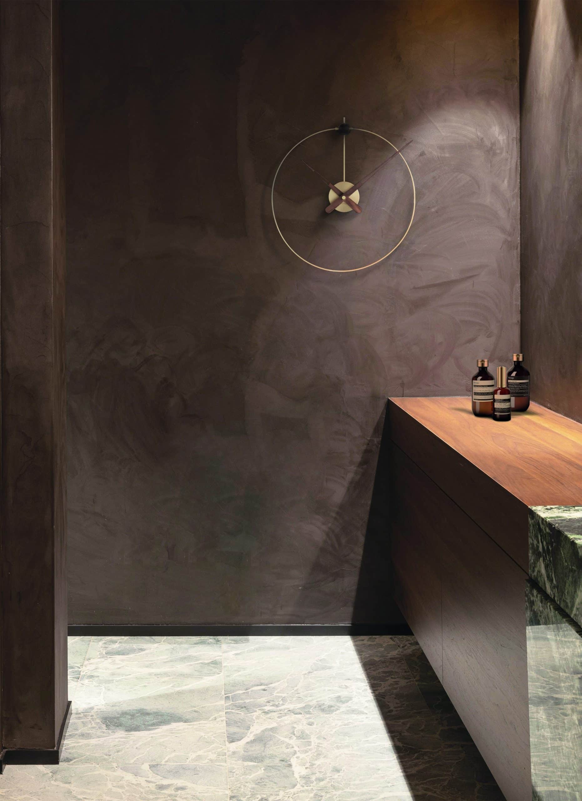 Wall Clock MICRO ANDA walnut wood with graphite