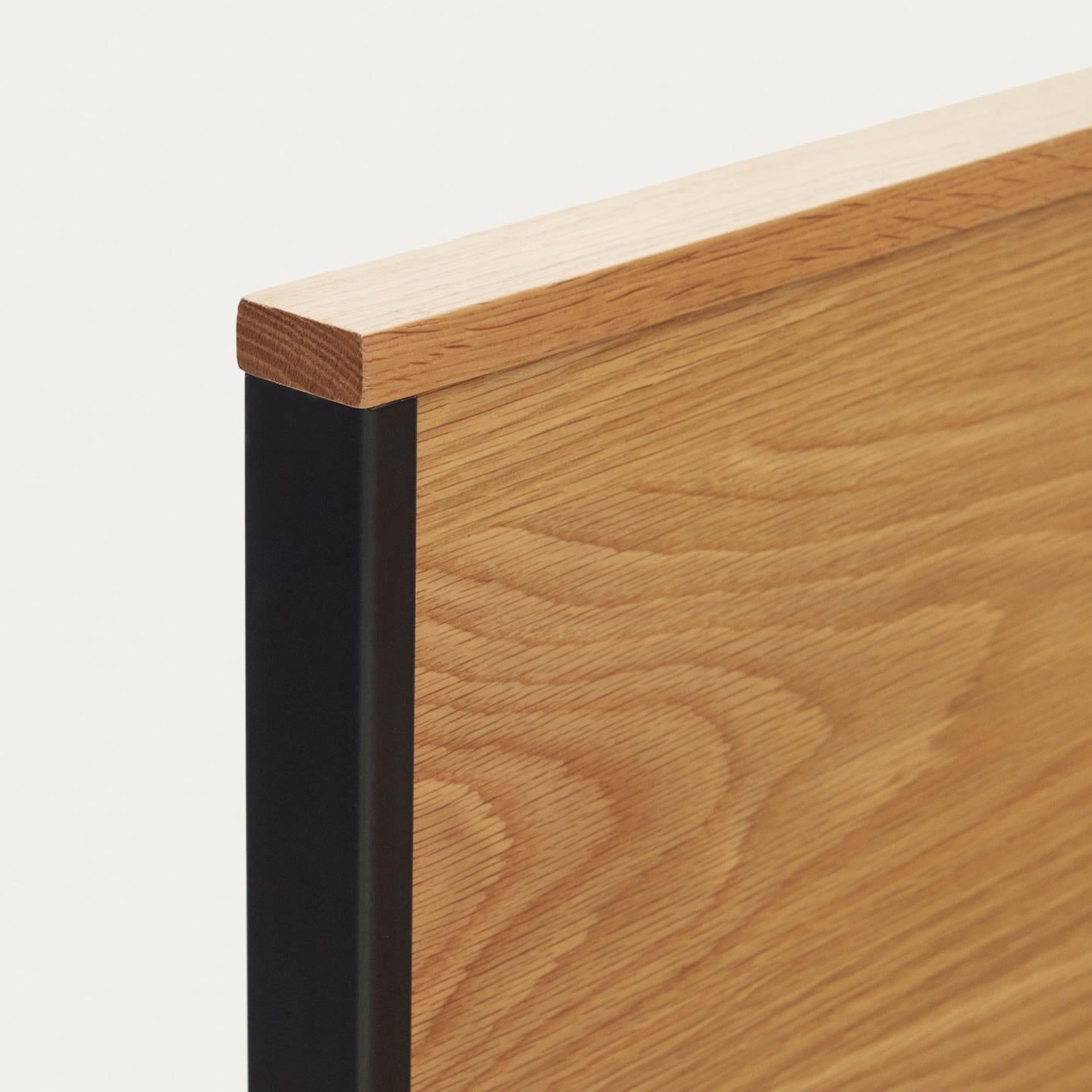 Łóżko TAIANA fornir dębowy La Forma    Eye on Design