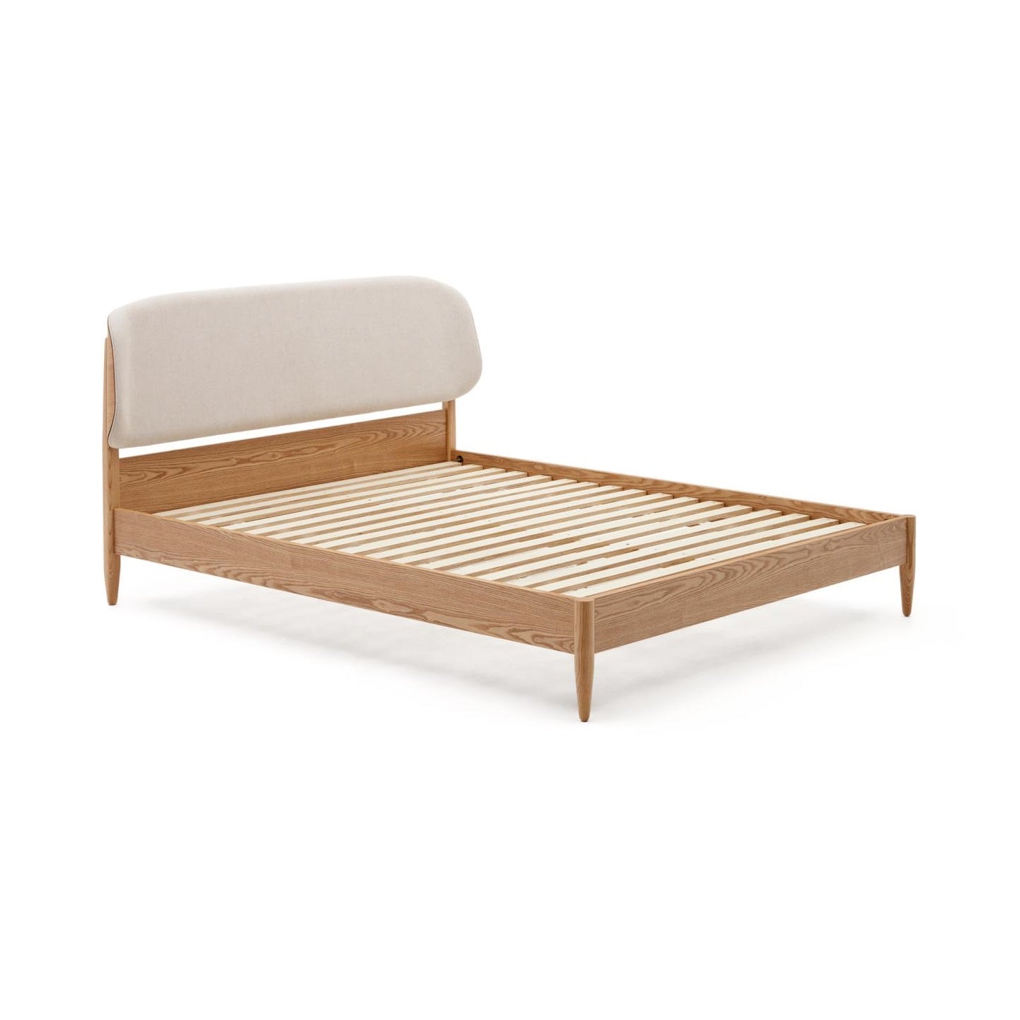 Łóżko OCTAVIA sklejka jesionowa La Forma 160x200 cm   Eye on Design