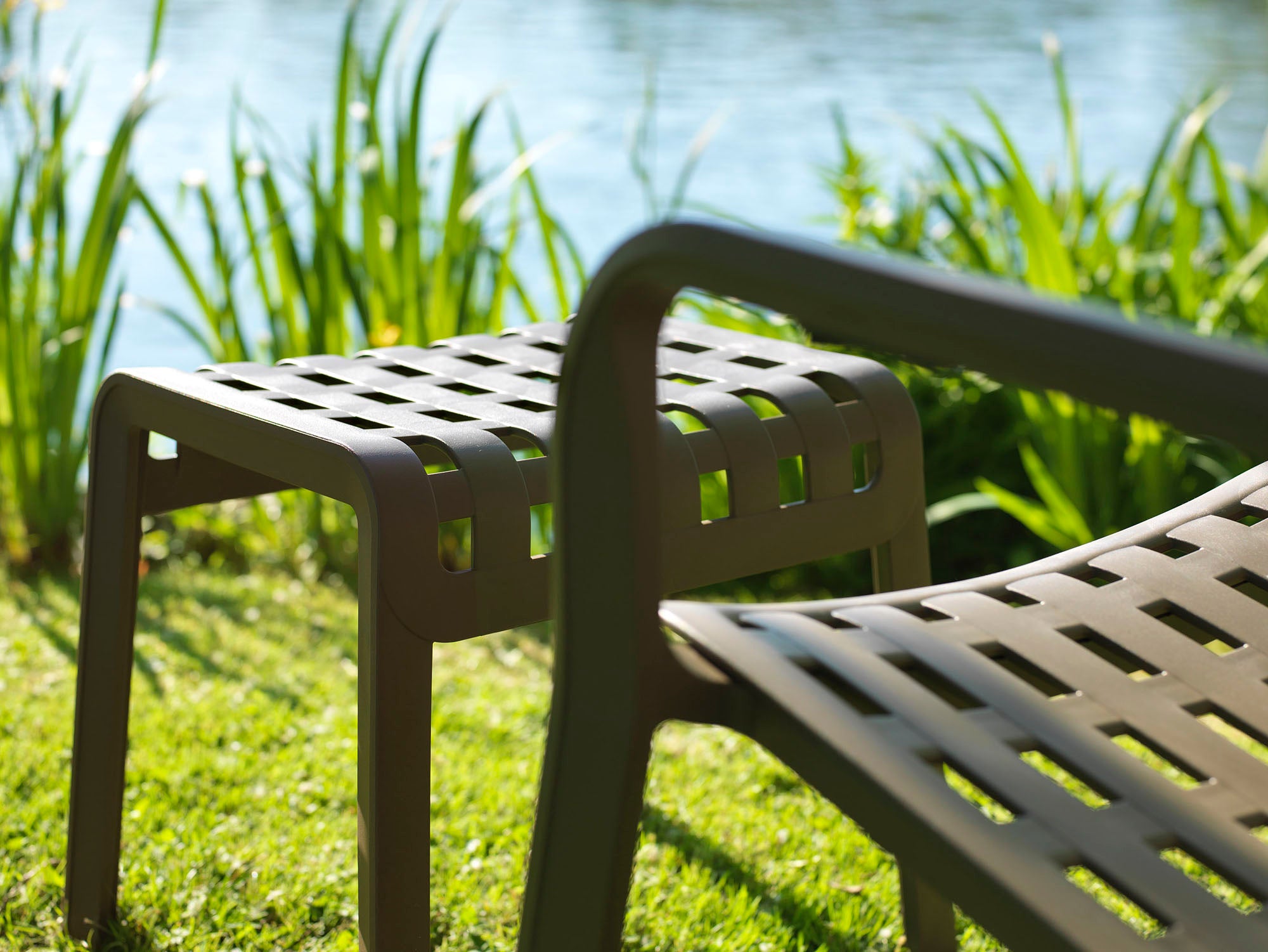 POGGIO Outdoor Footrest in Taupe