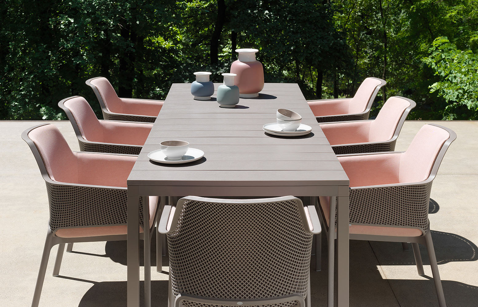 NET RELAX taupe outdoor armchair