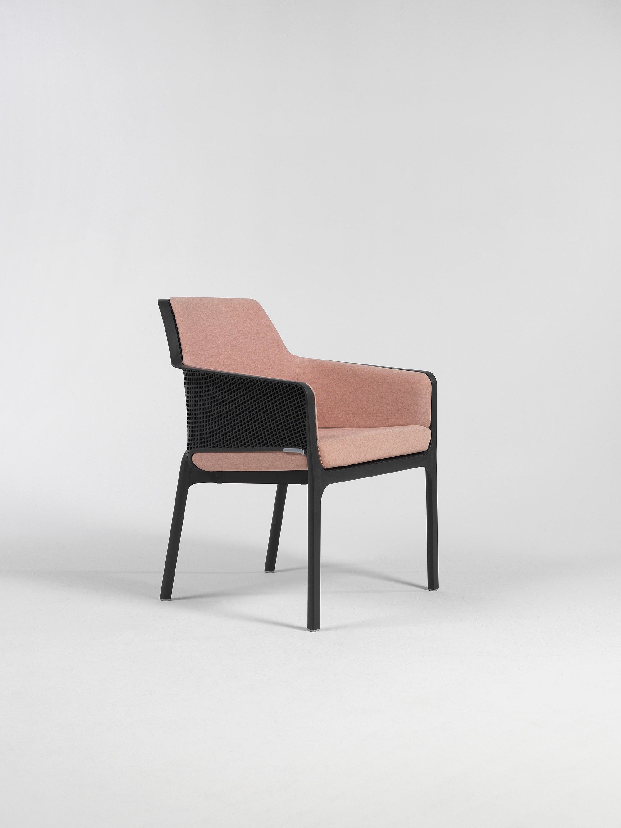 NET RELAX taupe outdoor armchair